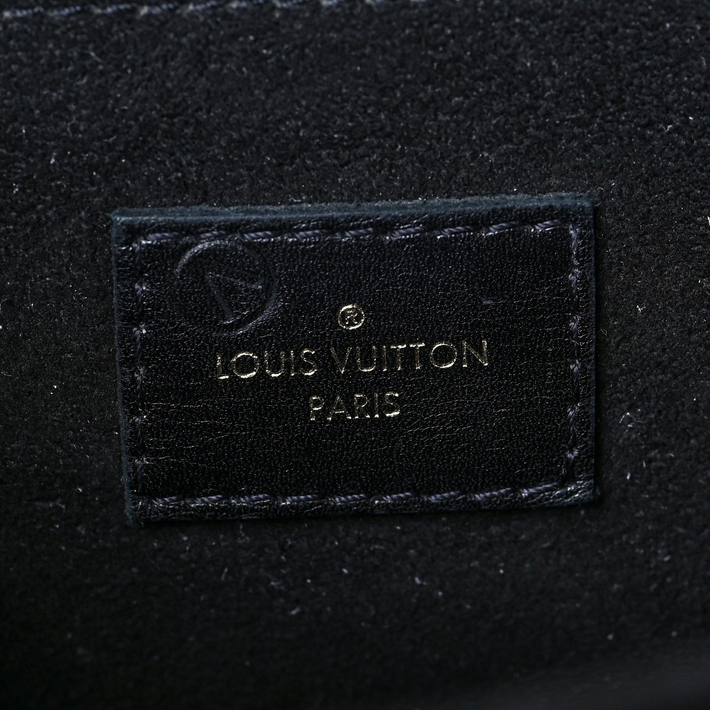 Reverse Monogram Pochette Metis