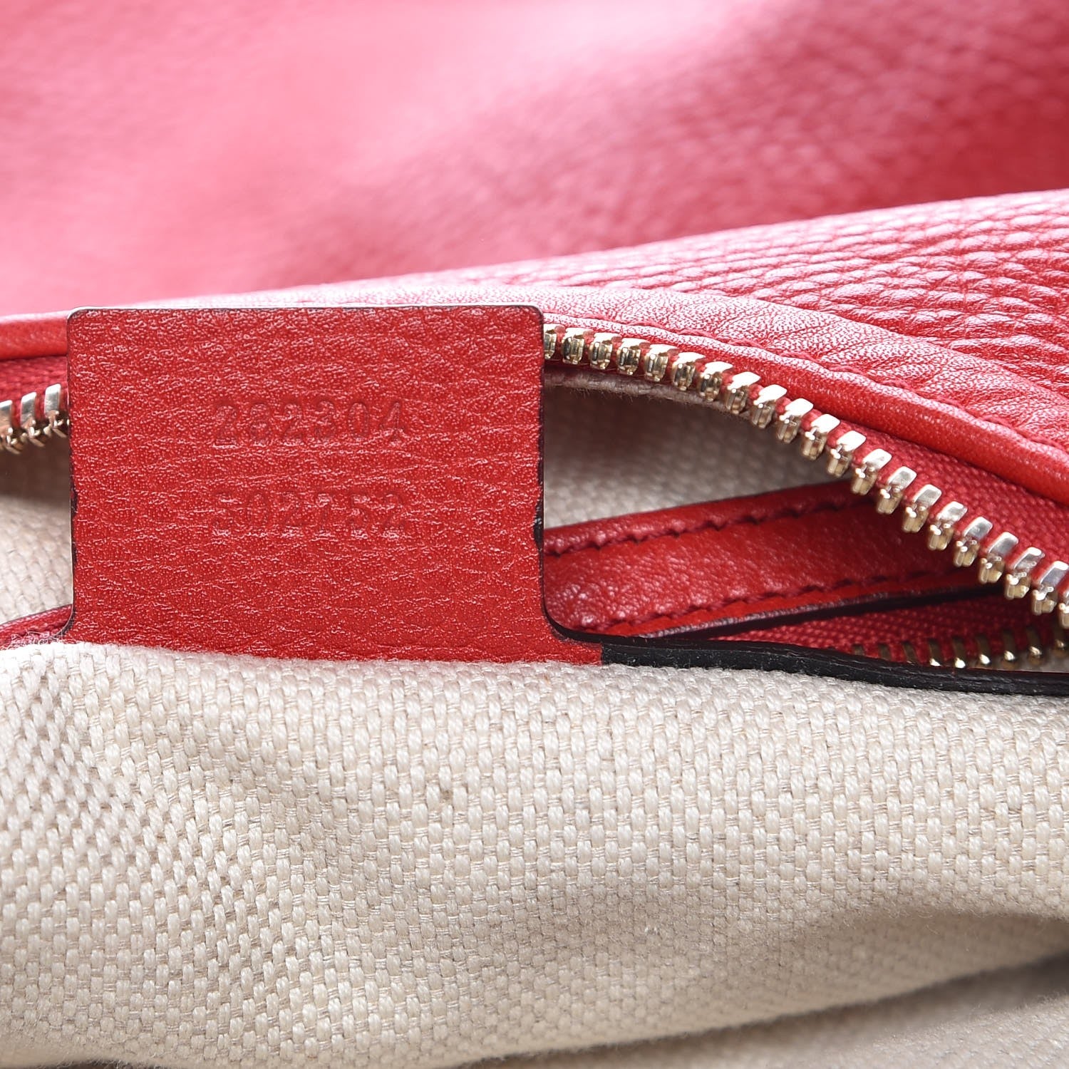 Gucci Pebbled Calfskin Large Soho Hobo Red 7 of 8