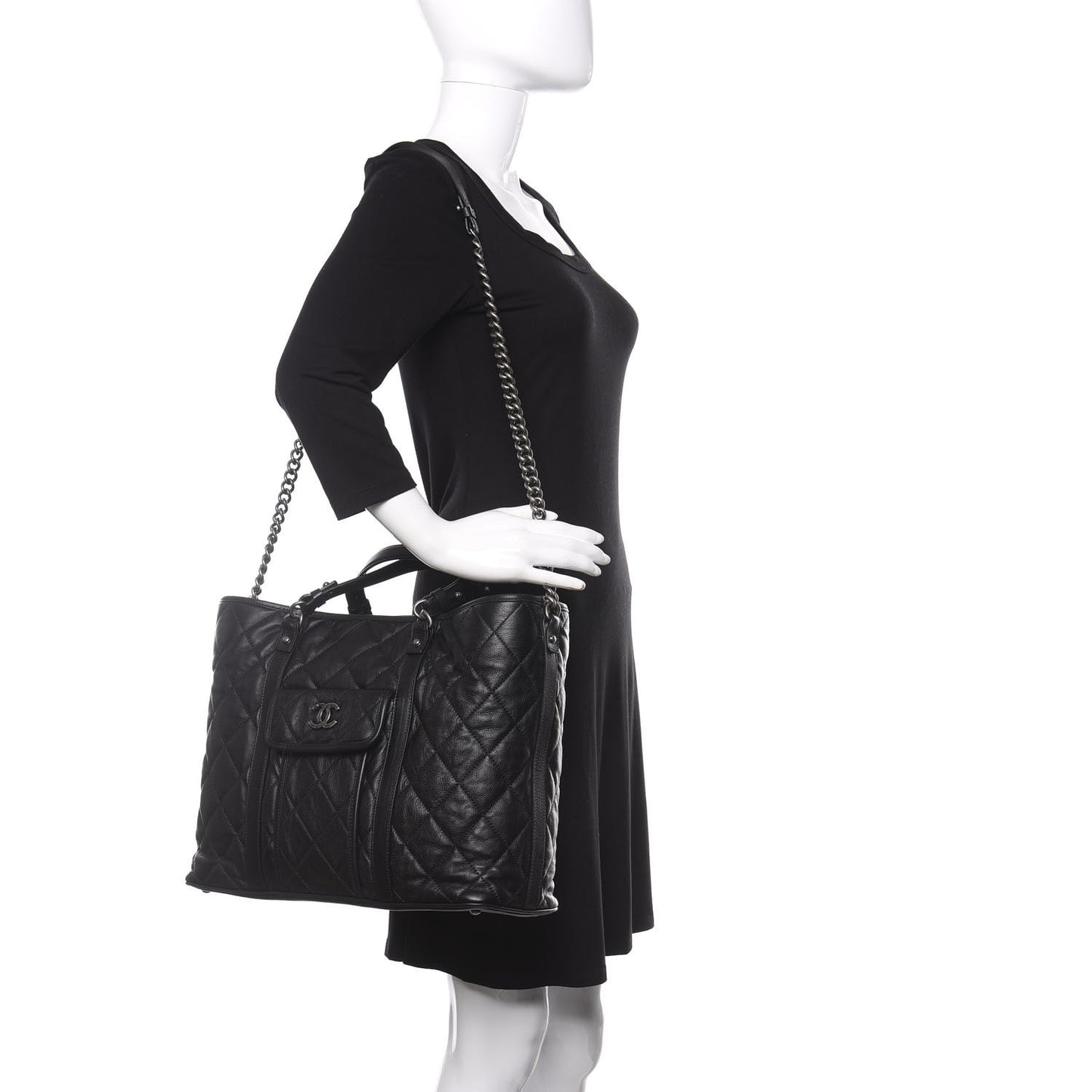 Calfskin Quilted Casual Riviera Tote Black