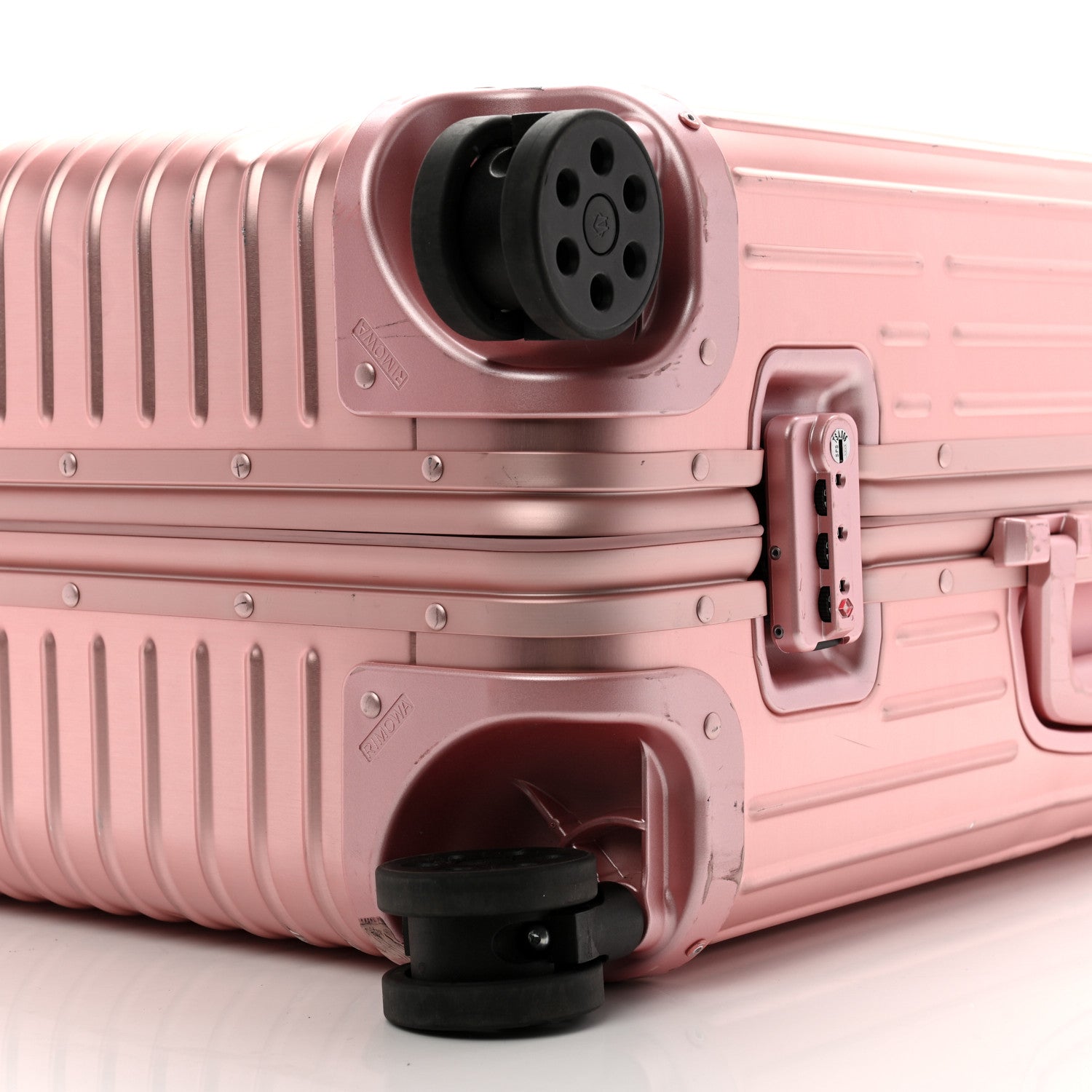 Rimowa Aluminum Original Check-In M Quartz Pink 1576491 – FASHIONPHILE