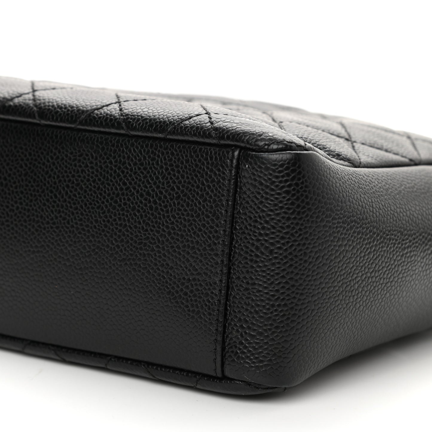 Caviar Quilted Petit Shopping Tote PST Black