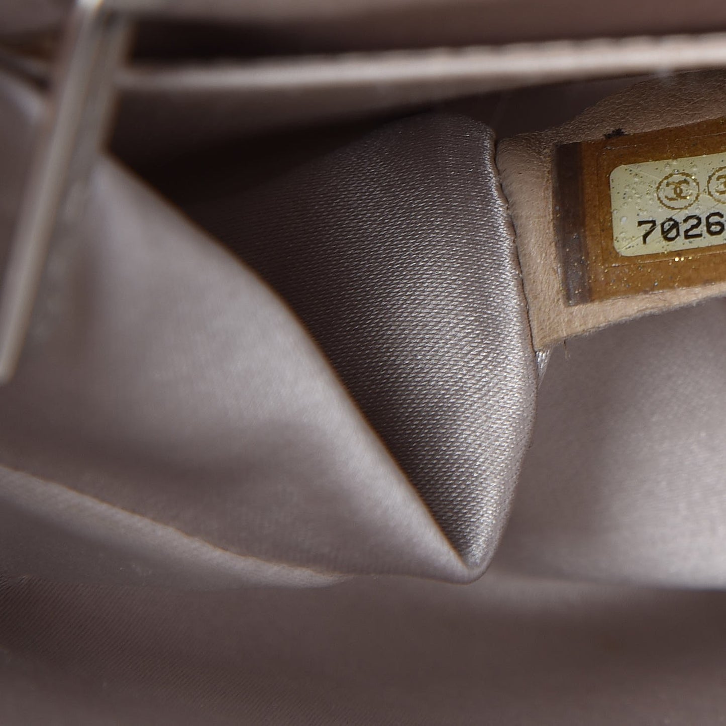 Nylon Medium Travel Flap Light Beige
