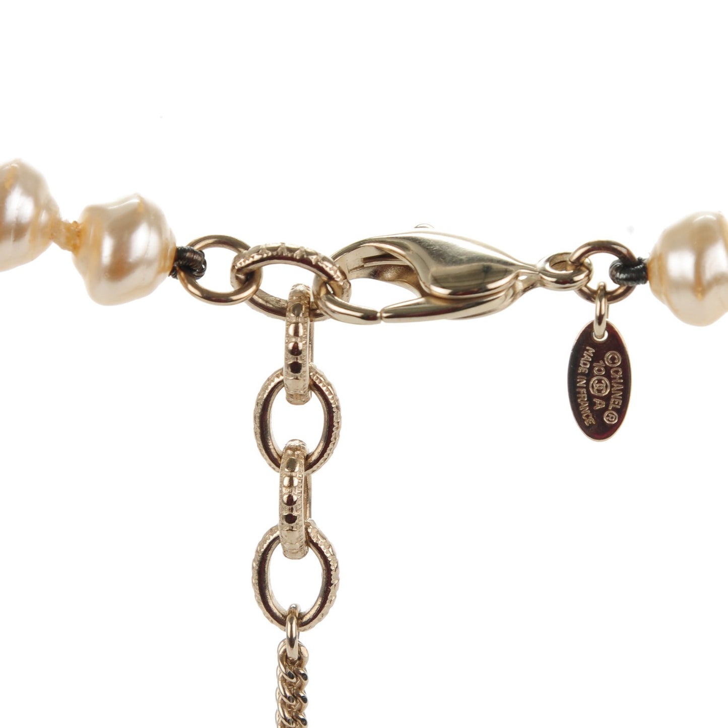 Graduated Pearl CC Long Necklace Gold