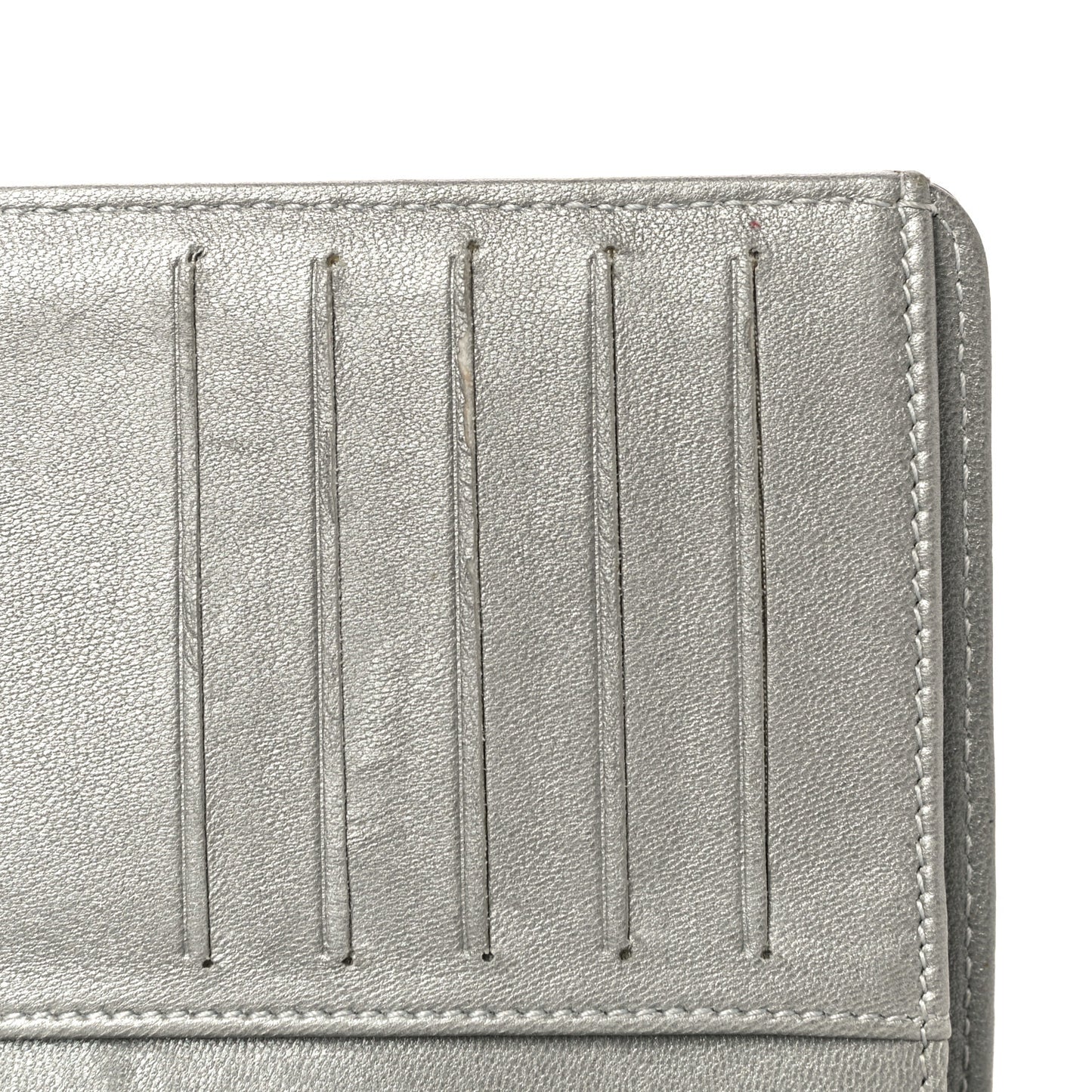 Lambskin Camellia Embossed Zipped Pocket Wallet Black
