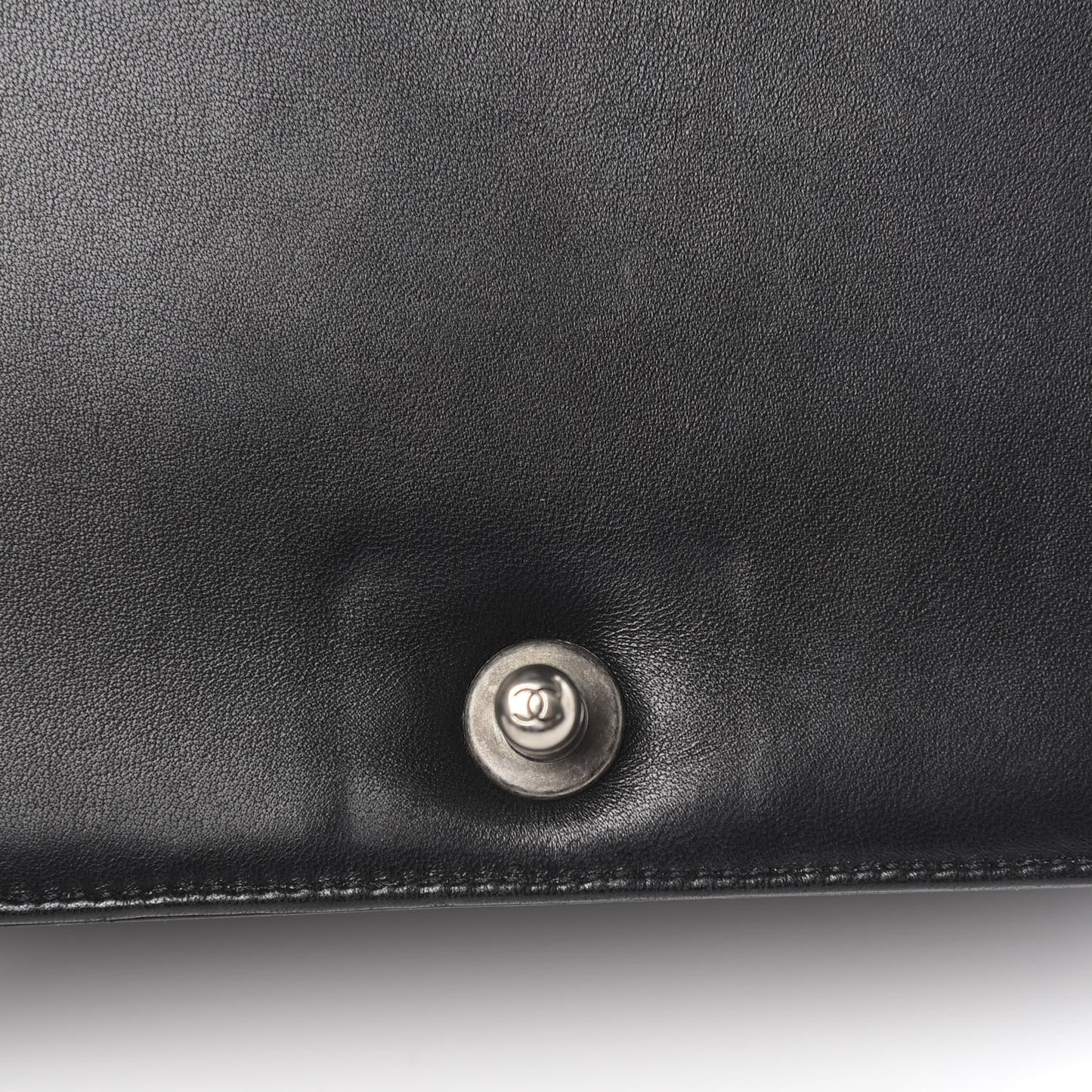 Lambskin Quilted Medium Boy Flap Black