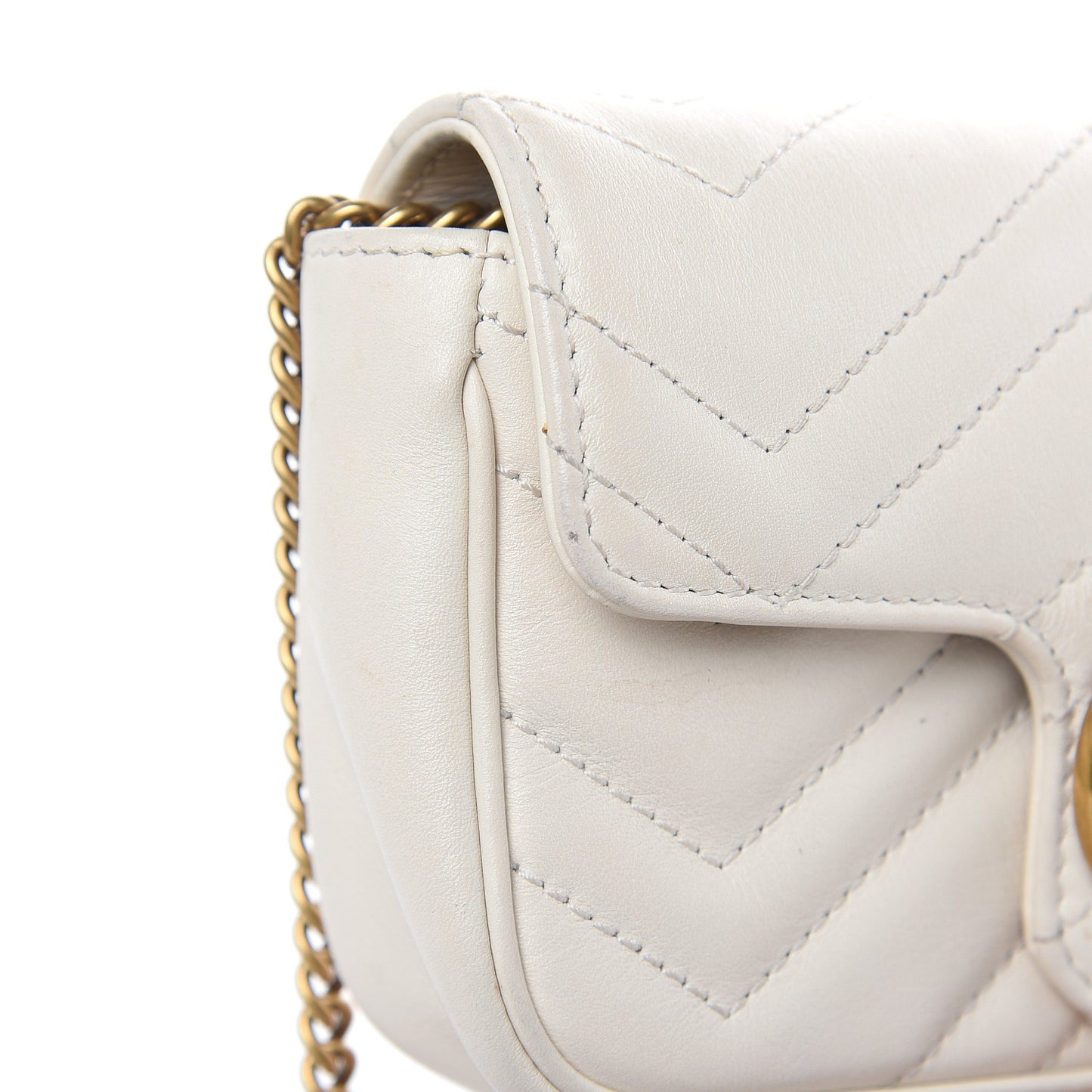 Calfskin Matelasse Super Mini GG Marmont Shoulder Bag White