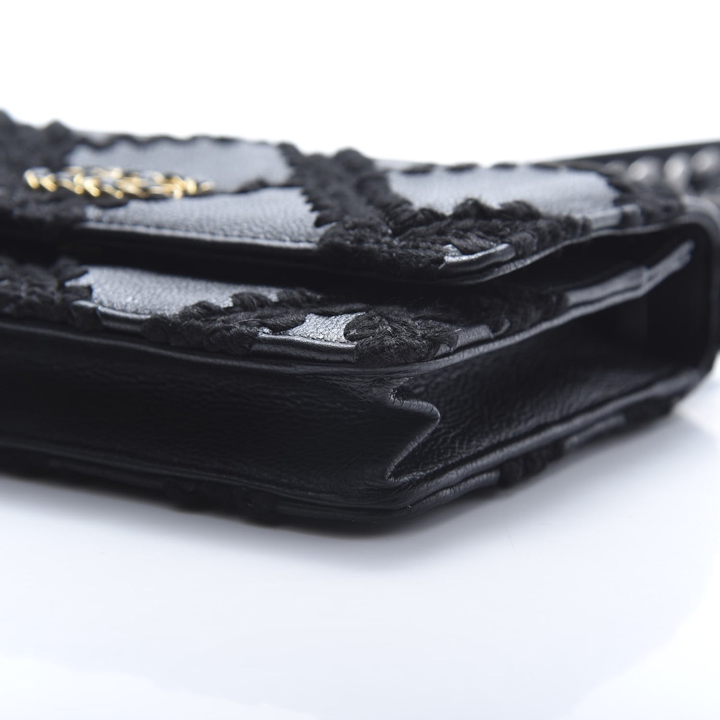 Calfskin Crochet 19 Wallet On Chain WOC Black
