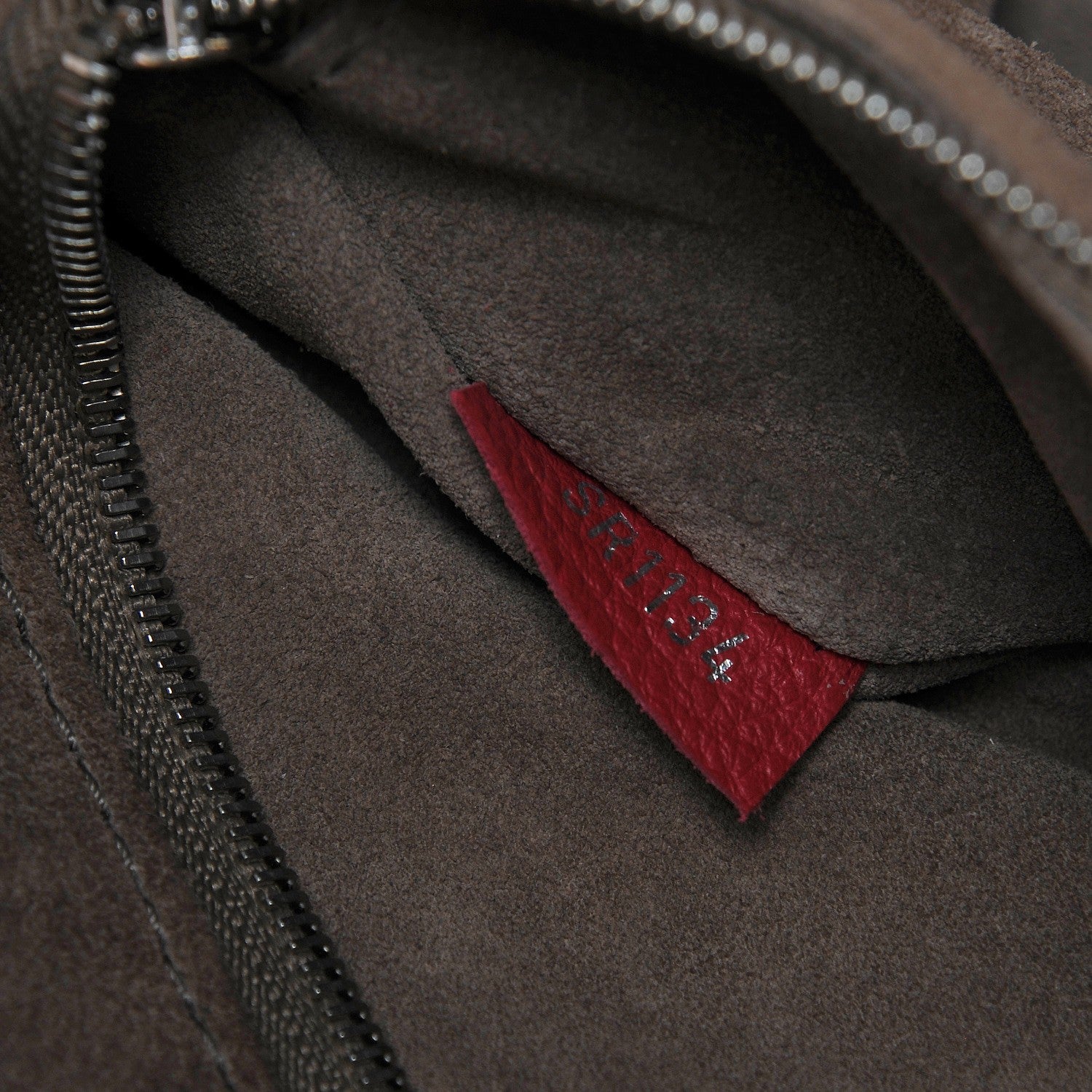 Louis Vuitton Veau Cachemire Soft Lockit MM Framboise 8 of 8