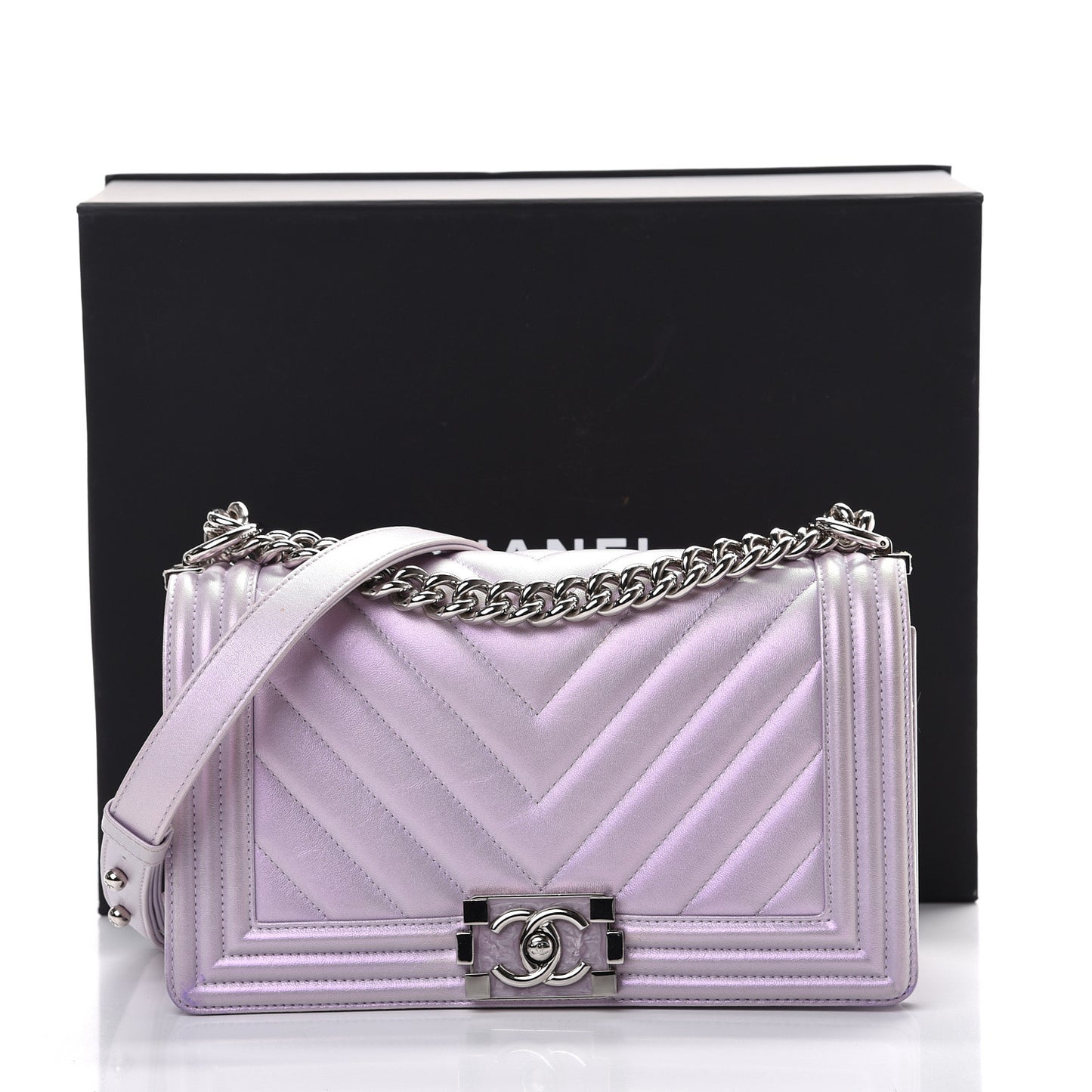 Metallic Lambskin Chevron Quilted Medium Boy Flap Pink