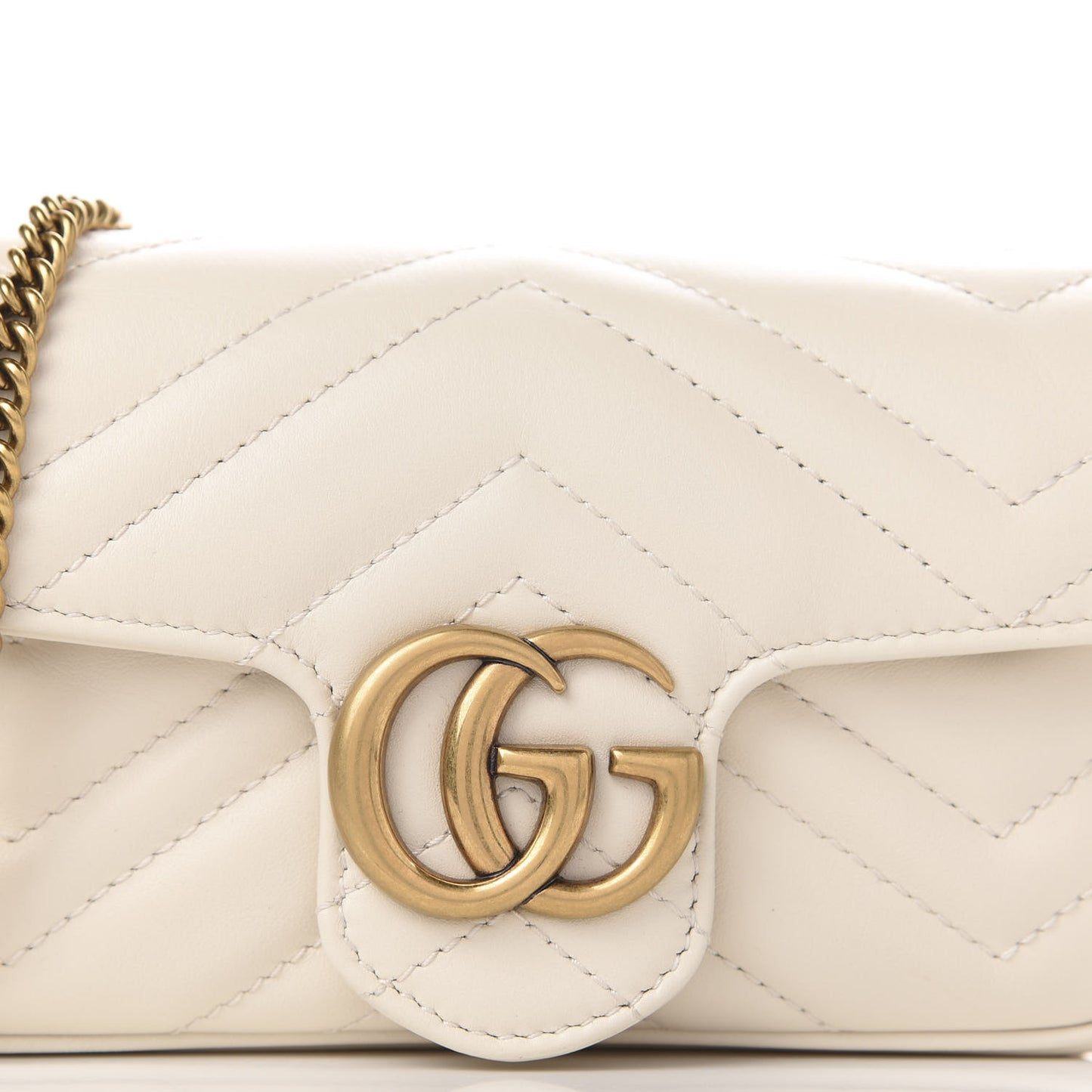 Calfskin Matelasse Super Mini GG Marmont Shoulder Bag White