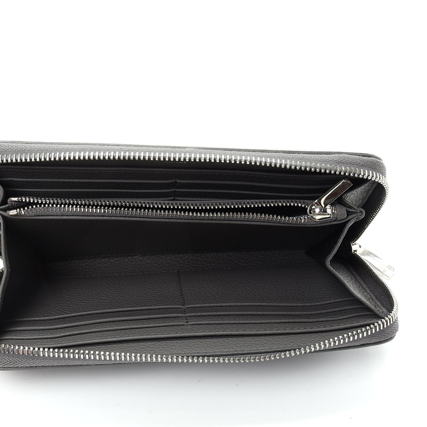 HOMME Grained Calfskin Zipped Wallet Grey