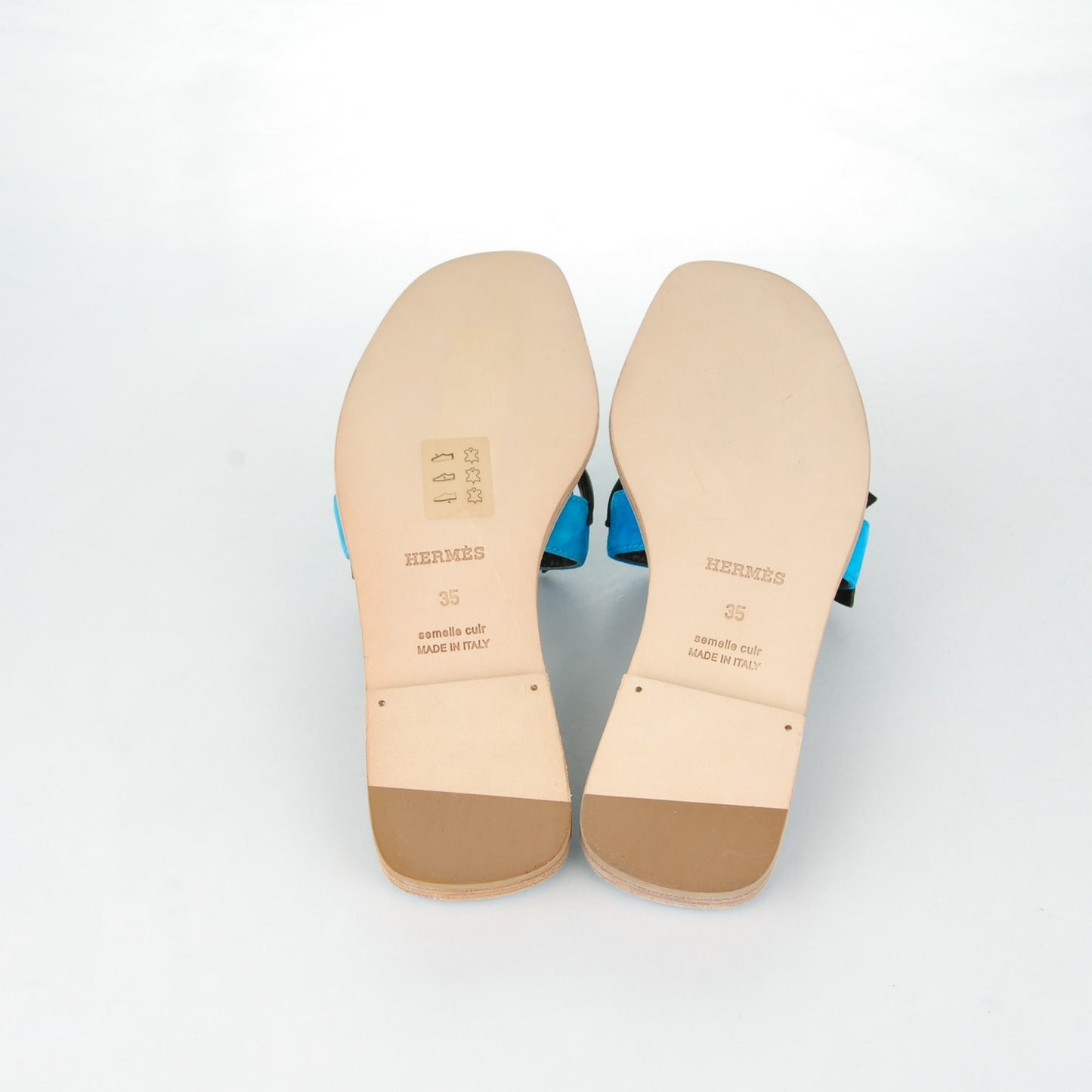 Suede Goatskin Nappa Oran Laurier Sandals 35 Bleu Thalassa Khaki