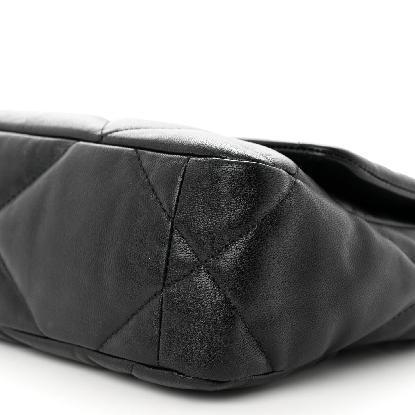 Goatskin Quilted Medium Chanel 19 Flap Black
