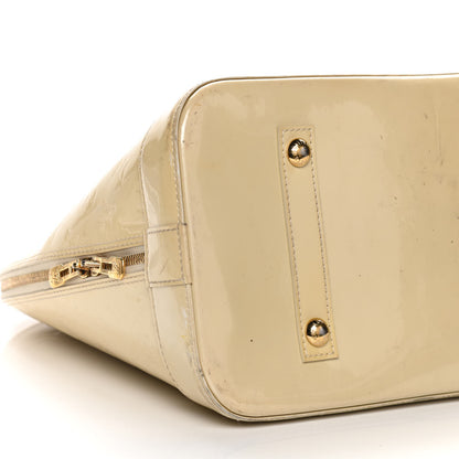 Louis Vuitton Vernis Alma MM Blanc Corail 9 of 20