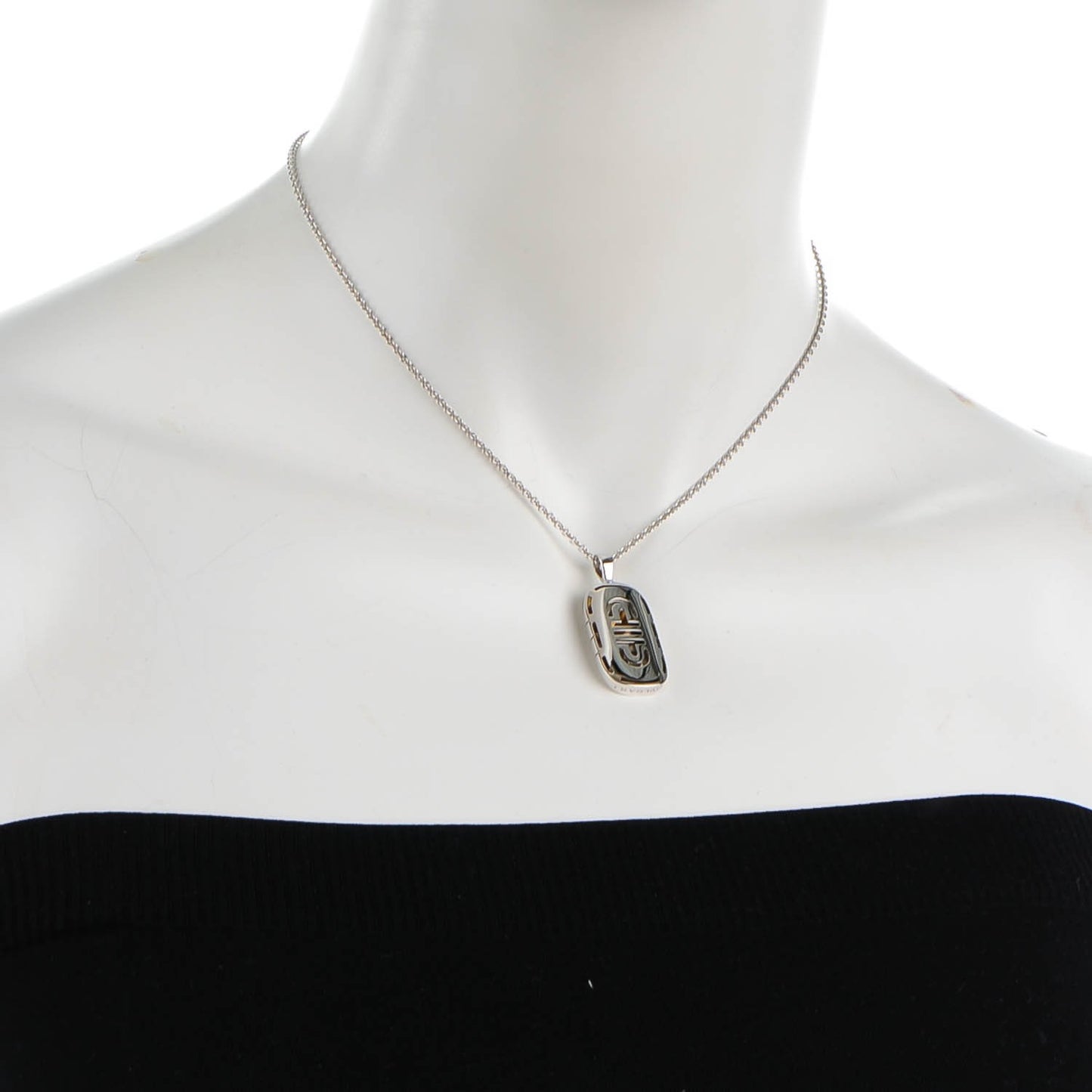 18K White Gold Parentesi Pendant Necklace