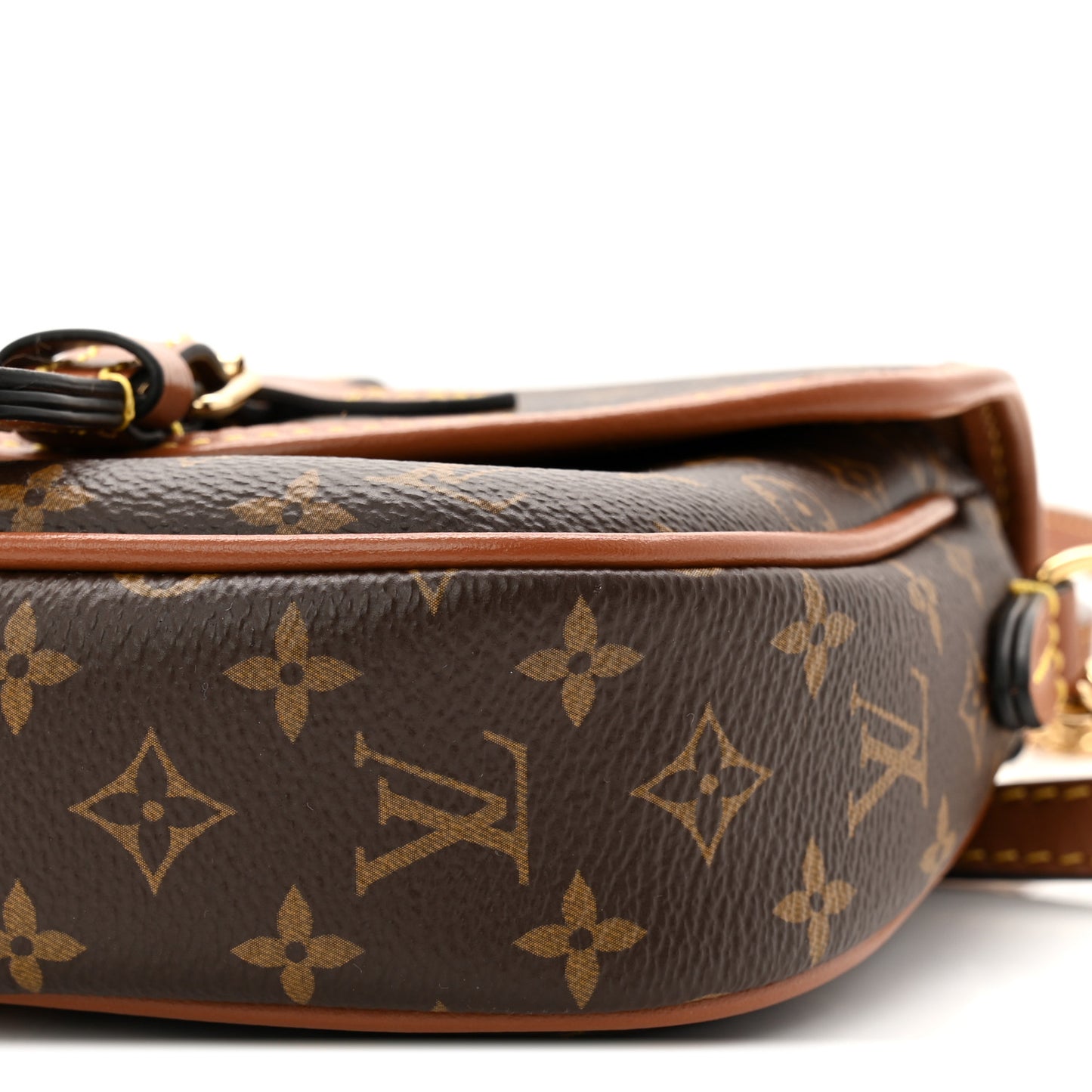 Monogram Solo