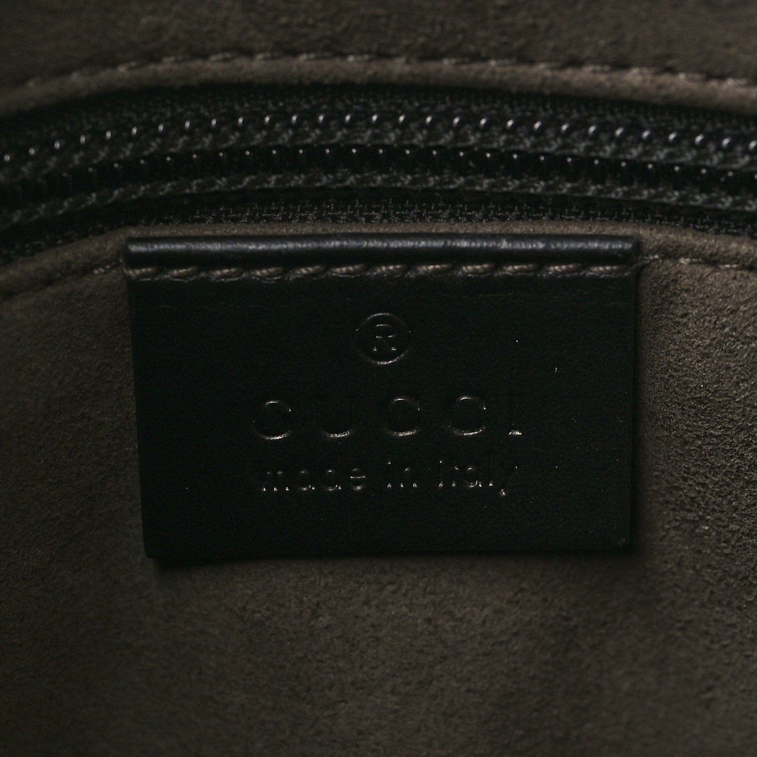 Gucci Guccissima Signature Small Messenger Bag Black 6 of 9