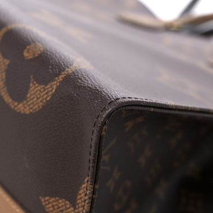 Louis Vuitton Reverse Monogram Giant Onthego GM 8 of 16