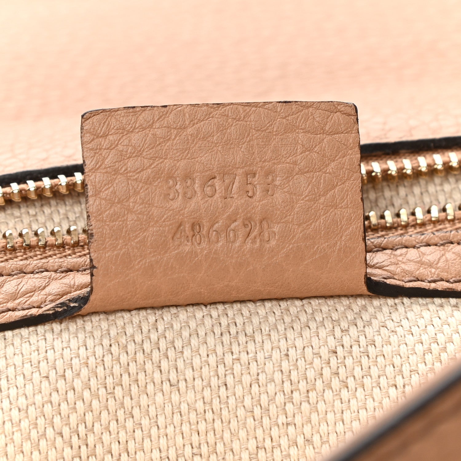 Gucci Pebbled Calfskin Medium Soho Clutch Camelia 7 of 14