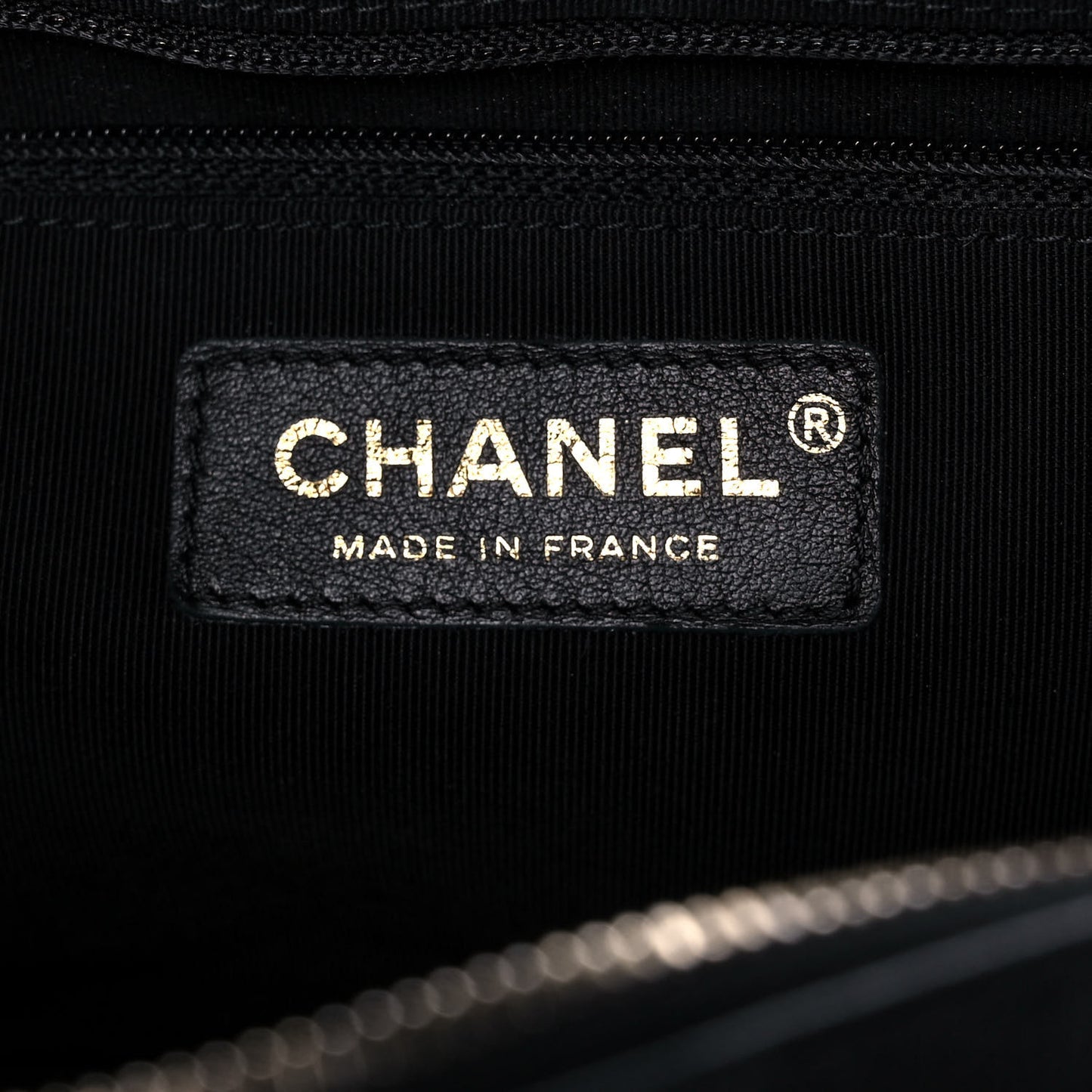 Calfskin Quilted Daily Chevron Camera Case Black