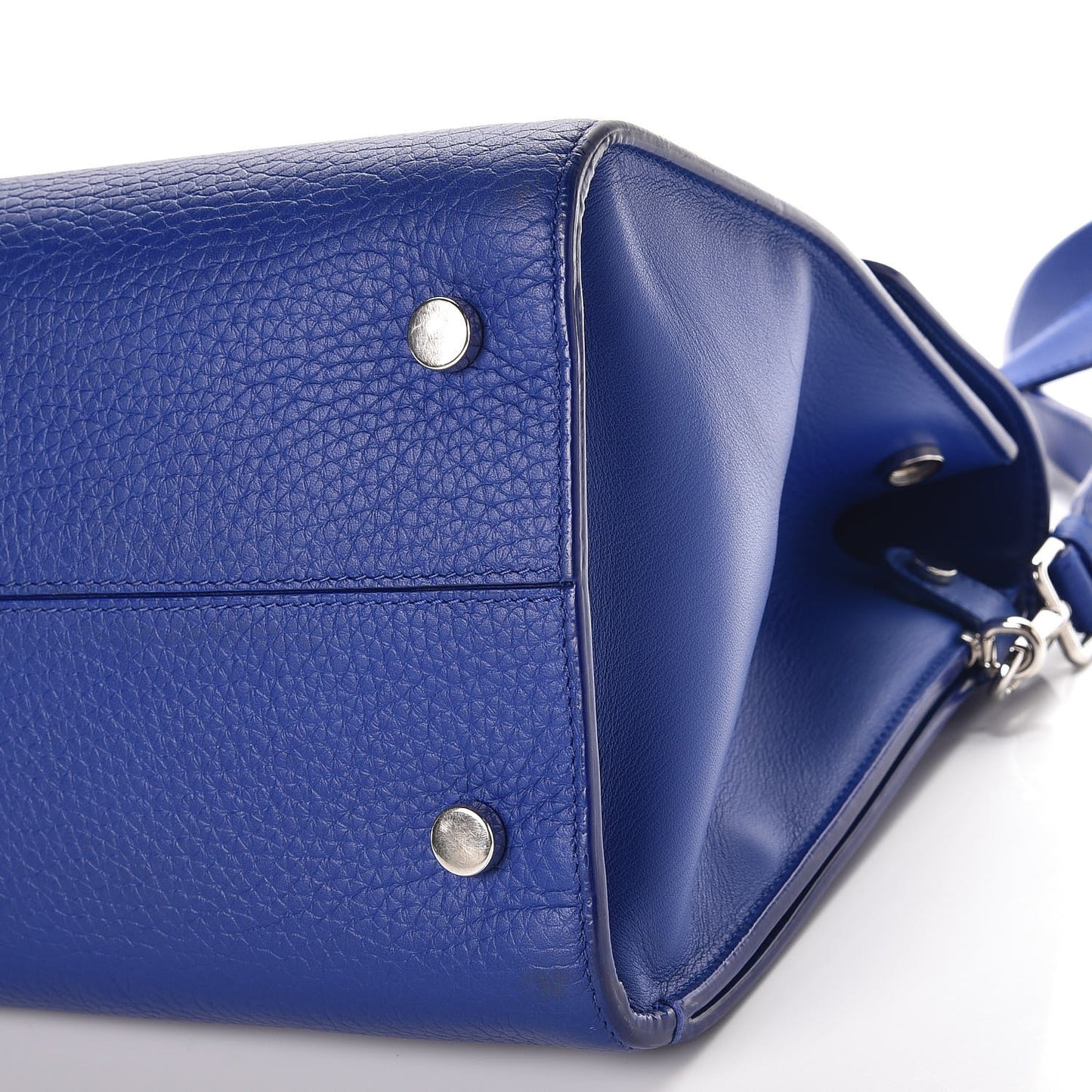 Bullcalf Medium Diorever Flap Yves Klein Blue