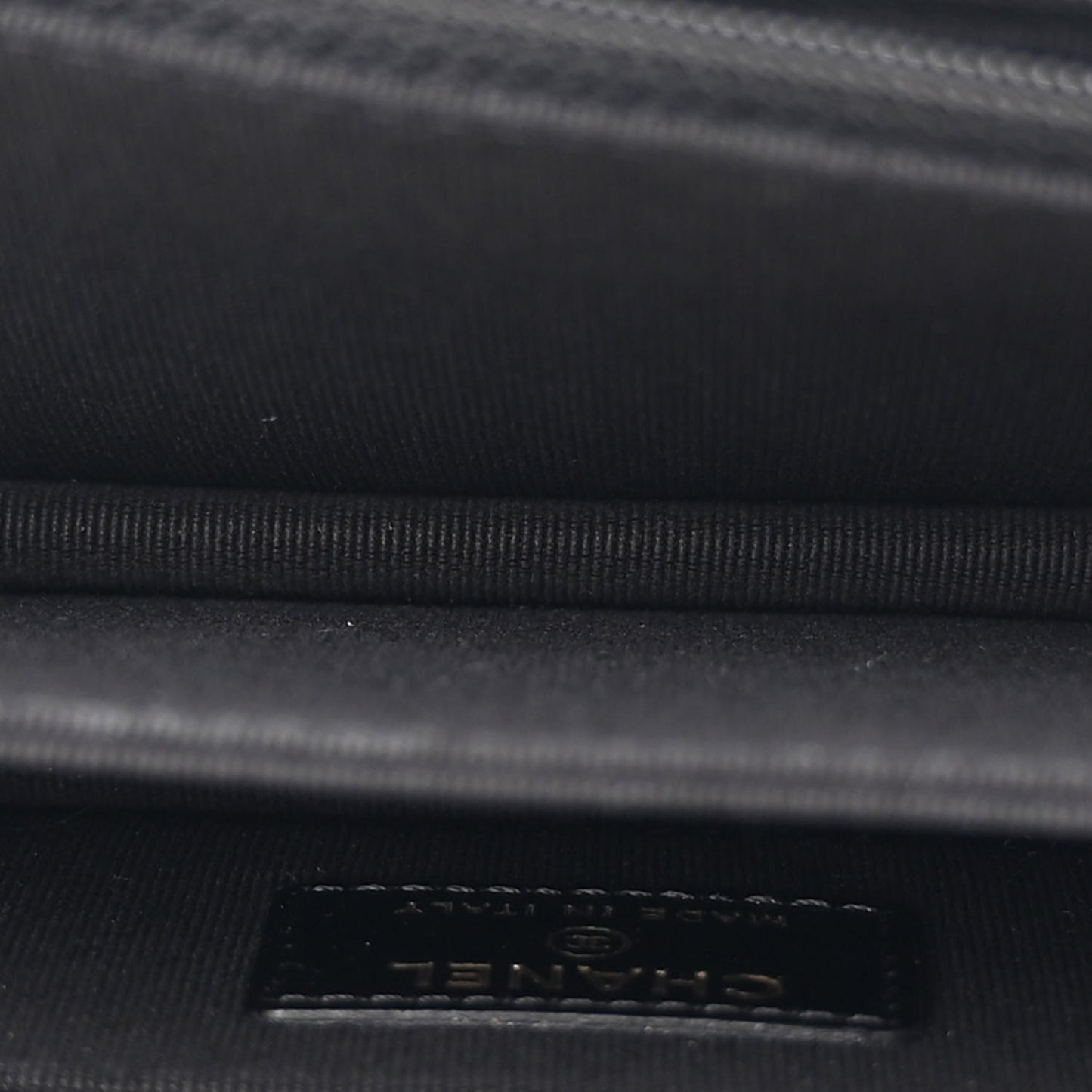 Calfskin Quilted Mini Maxi Pearls Wallet On Chain WOC Black
