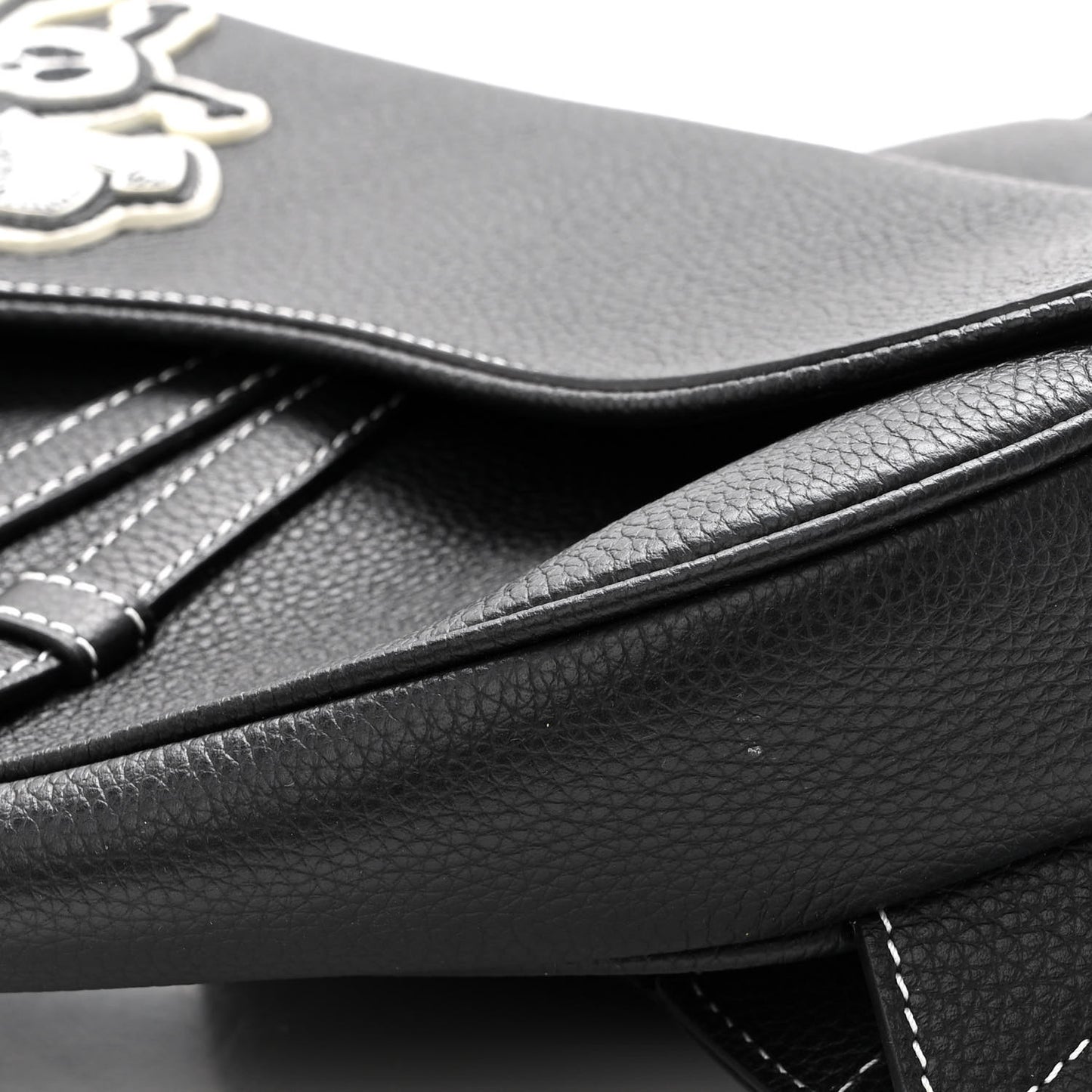 X SHAWN STUSSY Grained Calfskin Bee Saddle Bag Black