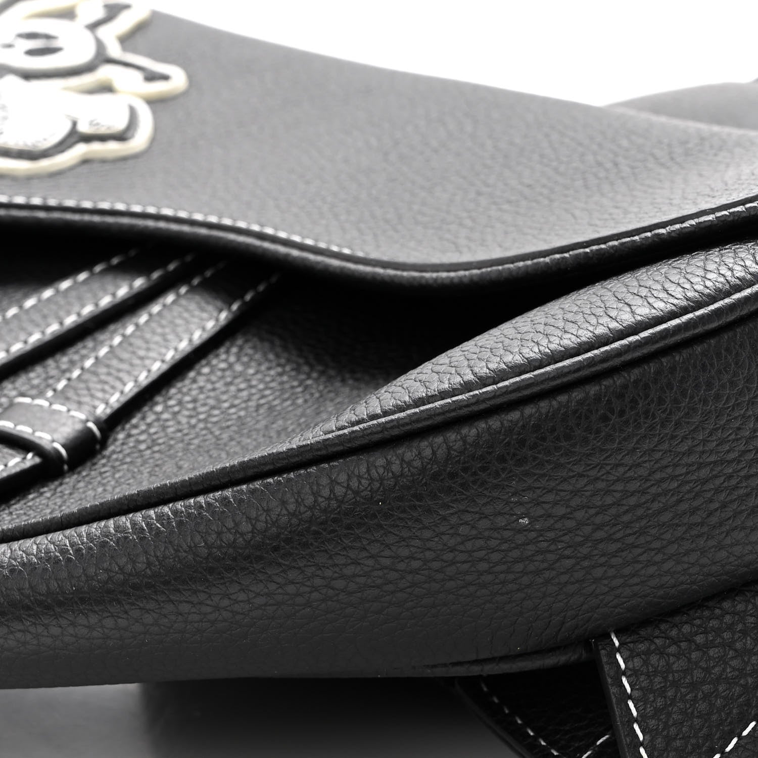 Christian Dior X SHAWN STUSSY Grained Calfskin Bee Saddle Bag Black 9 of 9