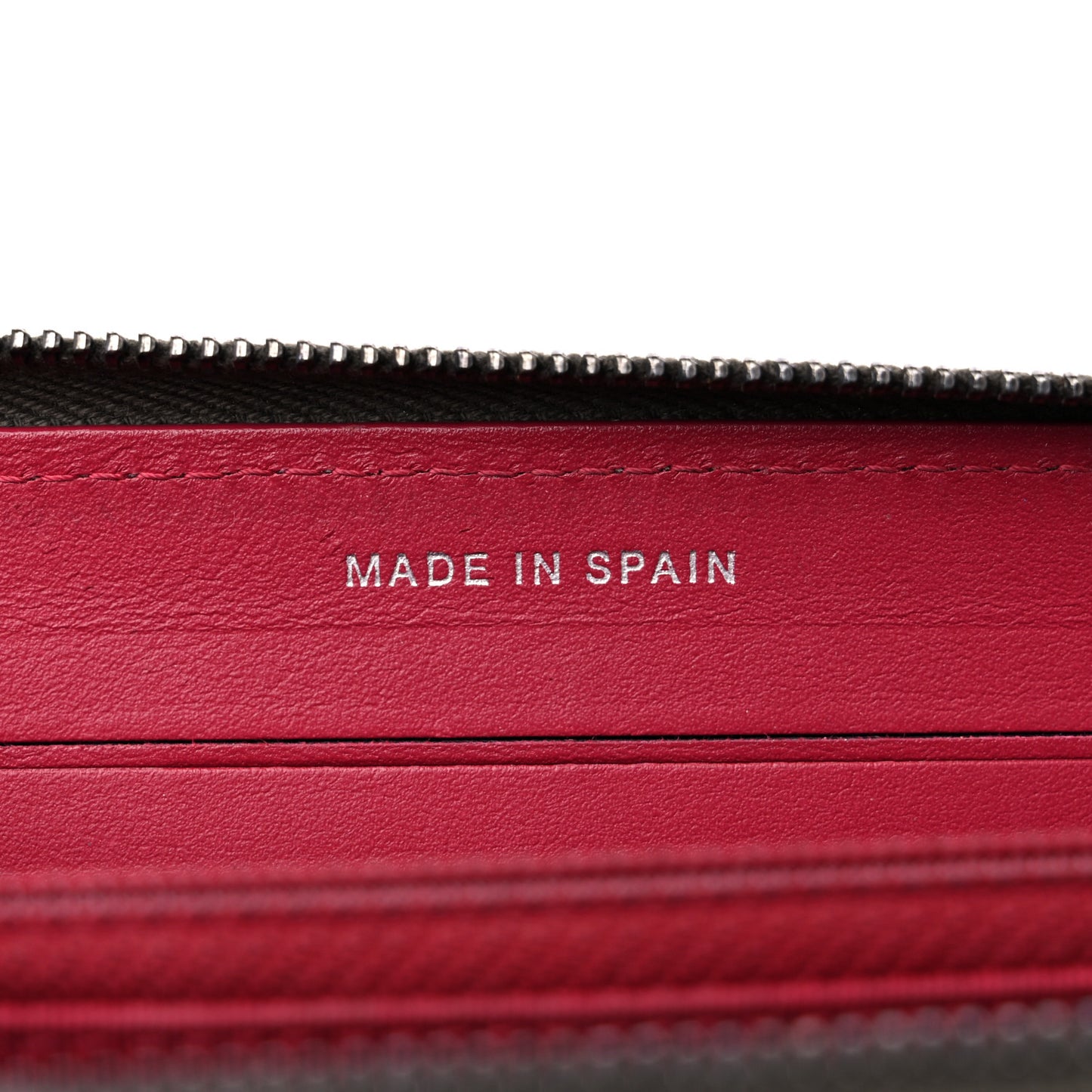 Aged Calfskin Quilted Small Gabrielle Zip Around Wallet Khaki