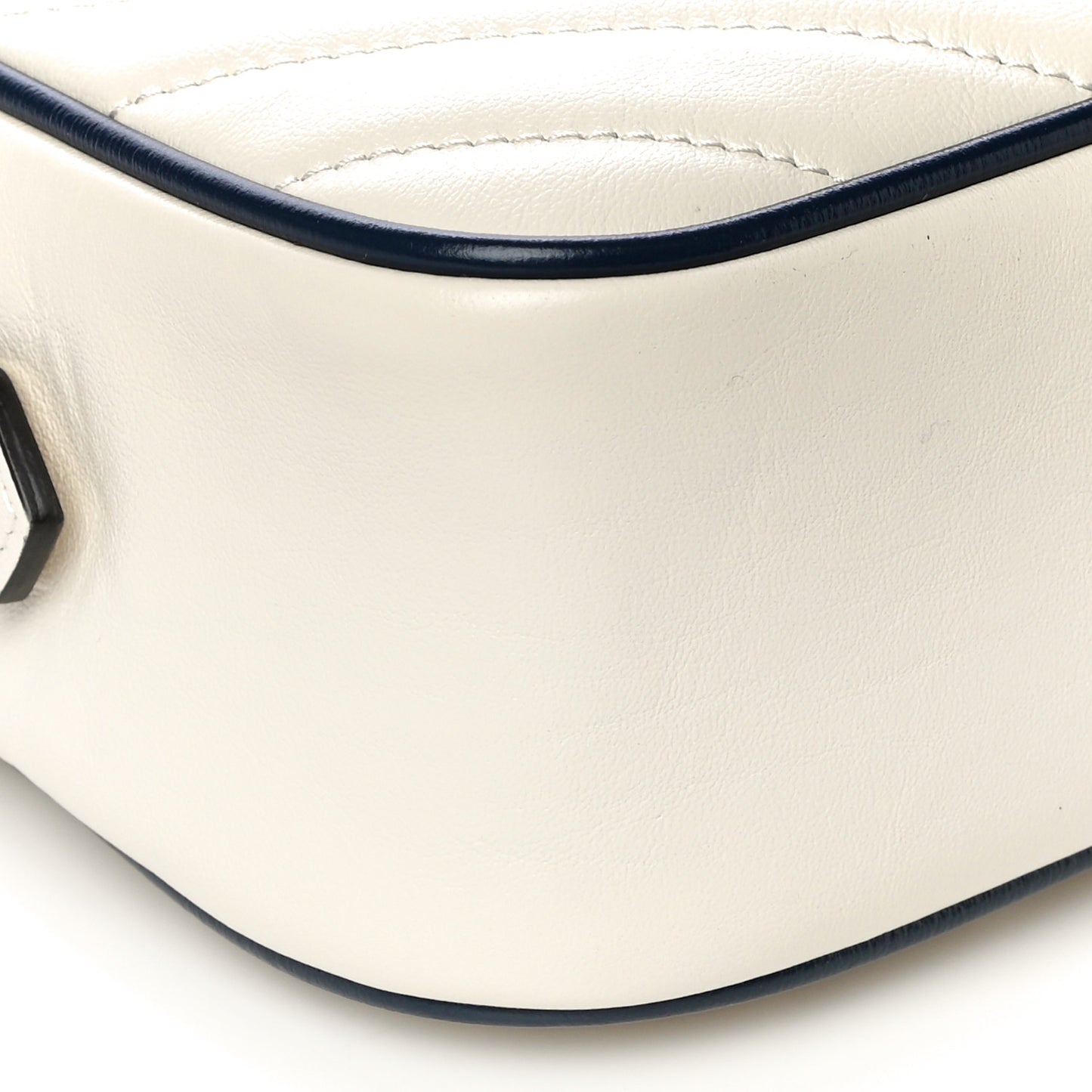 Vintage Effect Calfskin Matelasse Diagonal Small Torchon GG Marmont Chain Shoulder Bag Mystic White Blue Agata