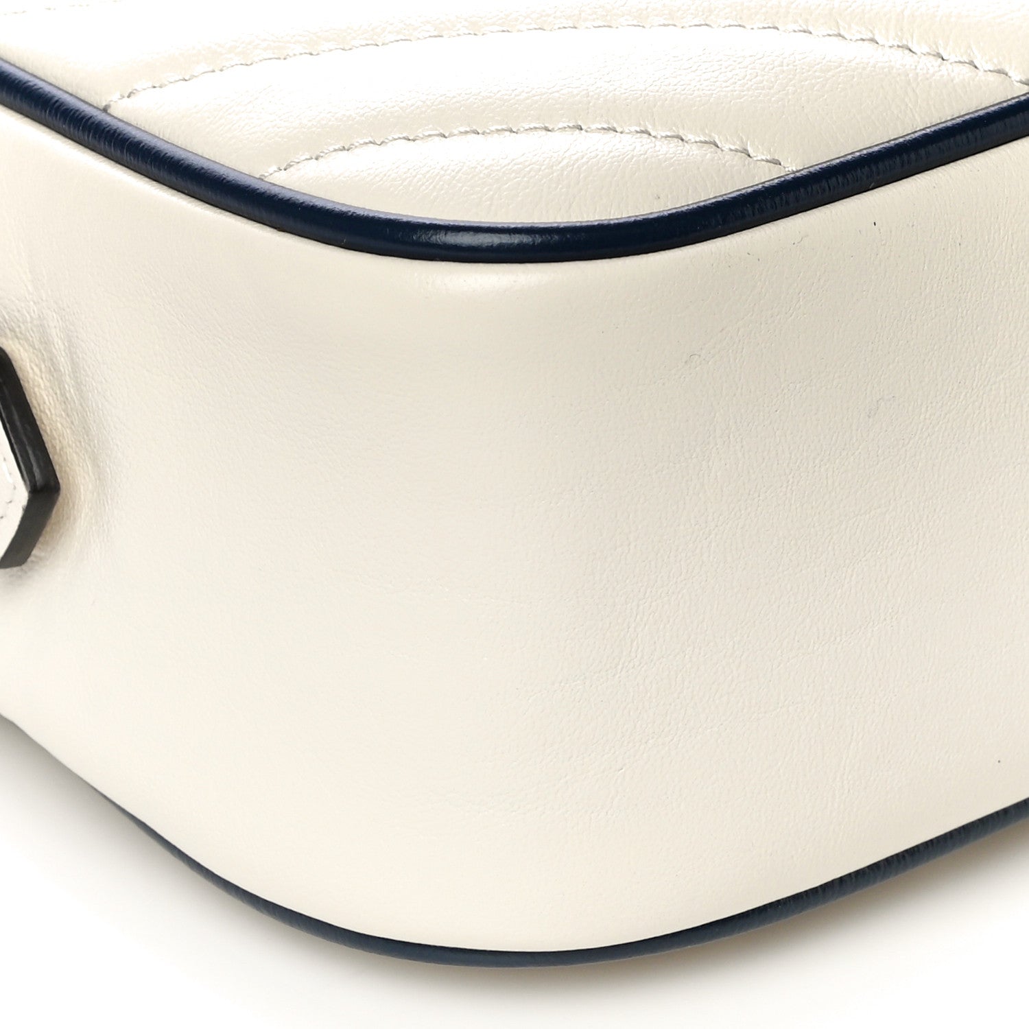 Gucci Vintage Effect Calfskin Matelasse Diagonal Small Torchon GG Marmont Chain Shoulder Bag Mystic White Blue Agata 9 of 13