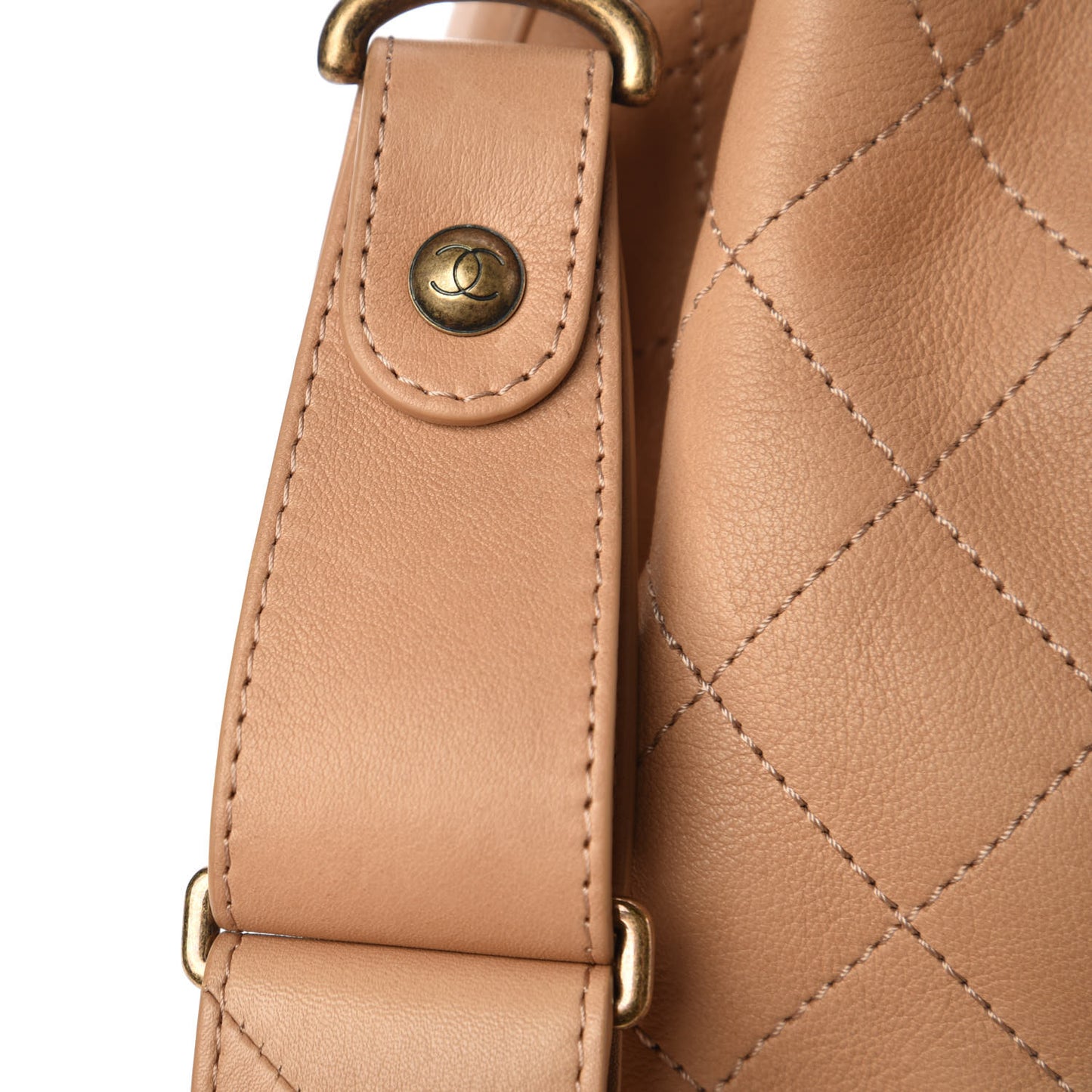 Calfskin Quilted Drawstring CC Medium Hobo Beige