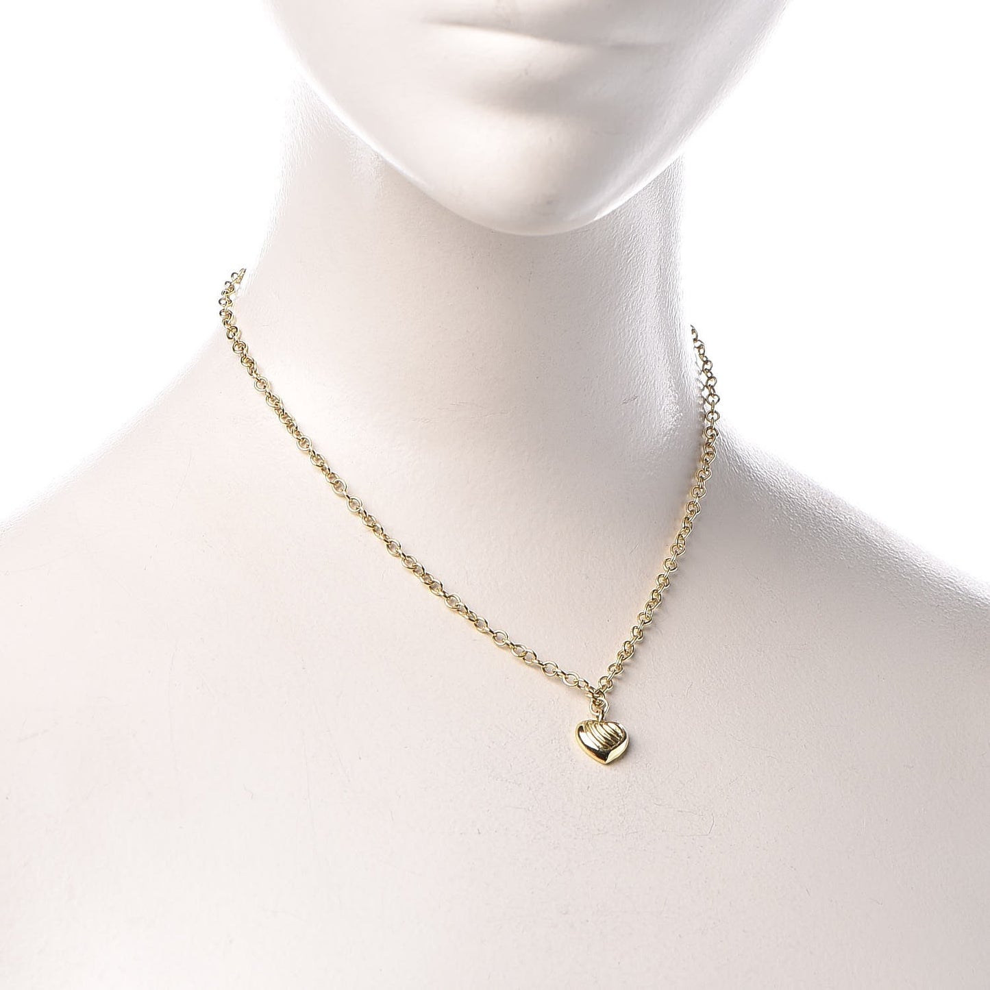 18K Yellow Gold Cable Heart Charm Necklace