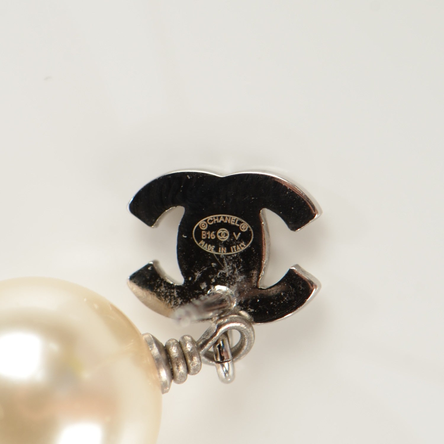 Chanel Crystal CC Pearl Drop Earrings Gold 4 of 4