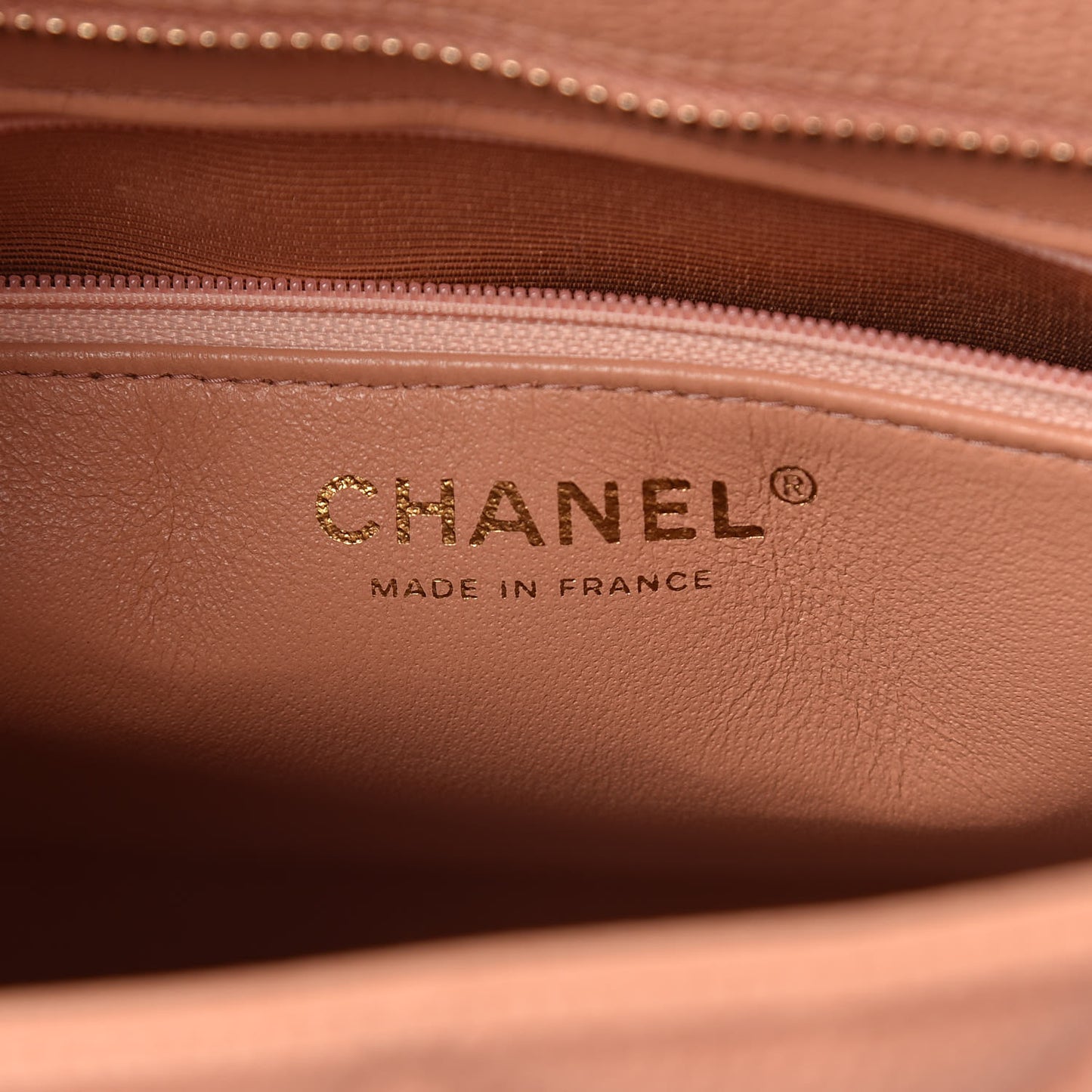 Caviar Medallion CC Tote Light Pink