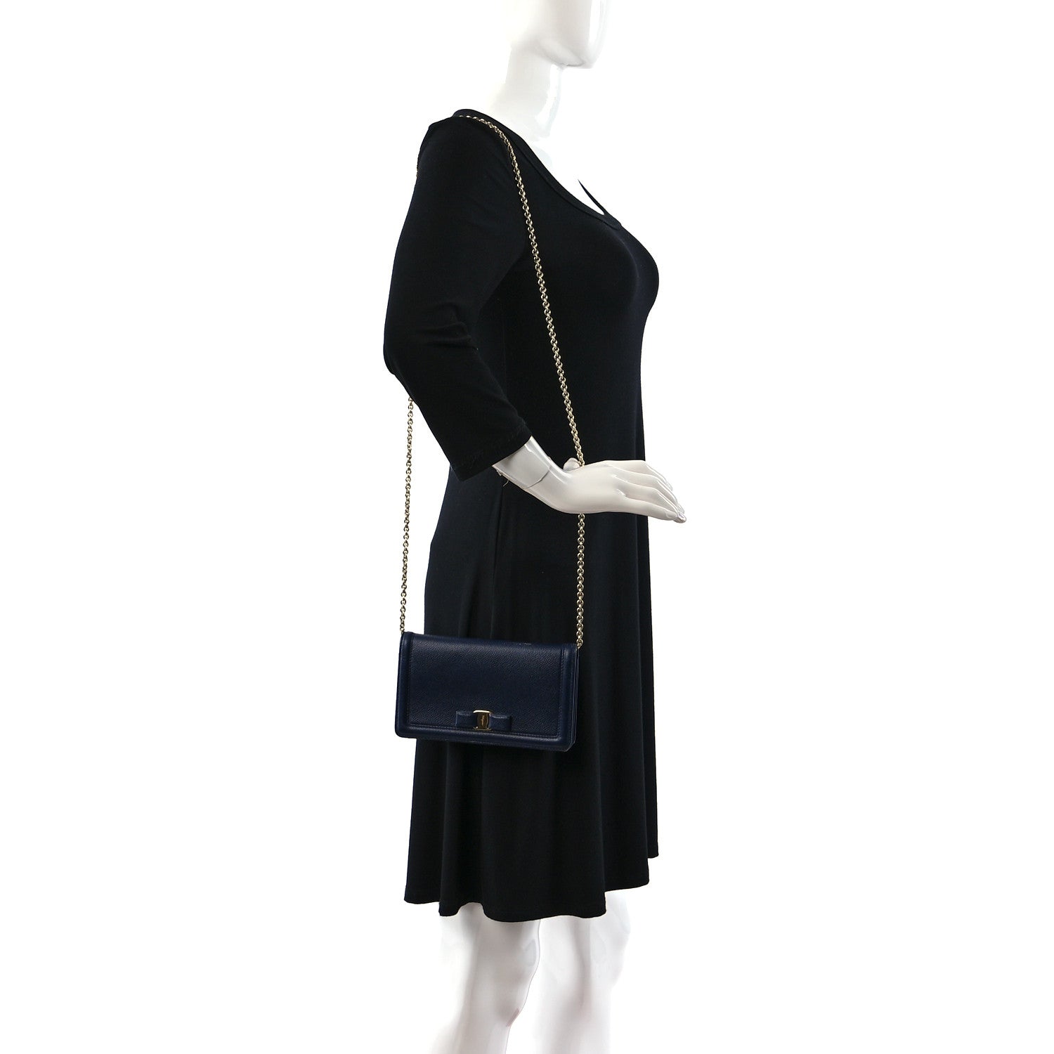 Salvatore Ferragamo Vera Bow Wallet On Chain Blue 2 of 14