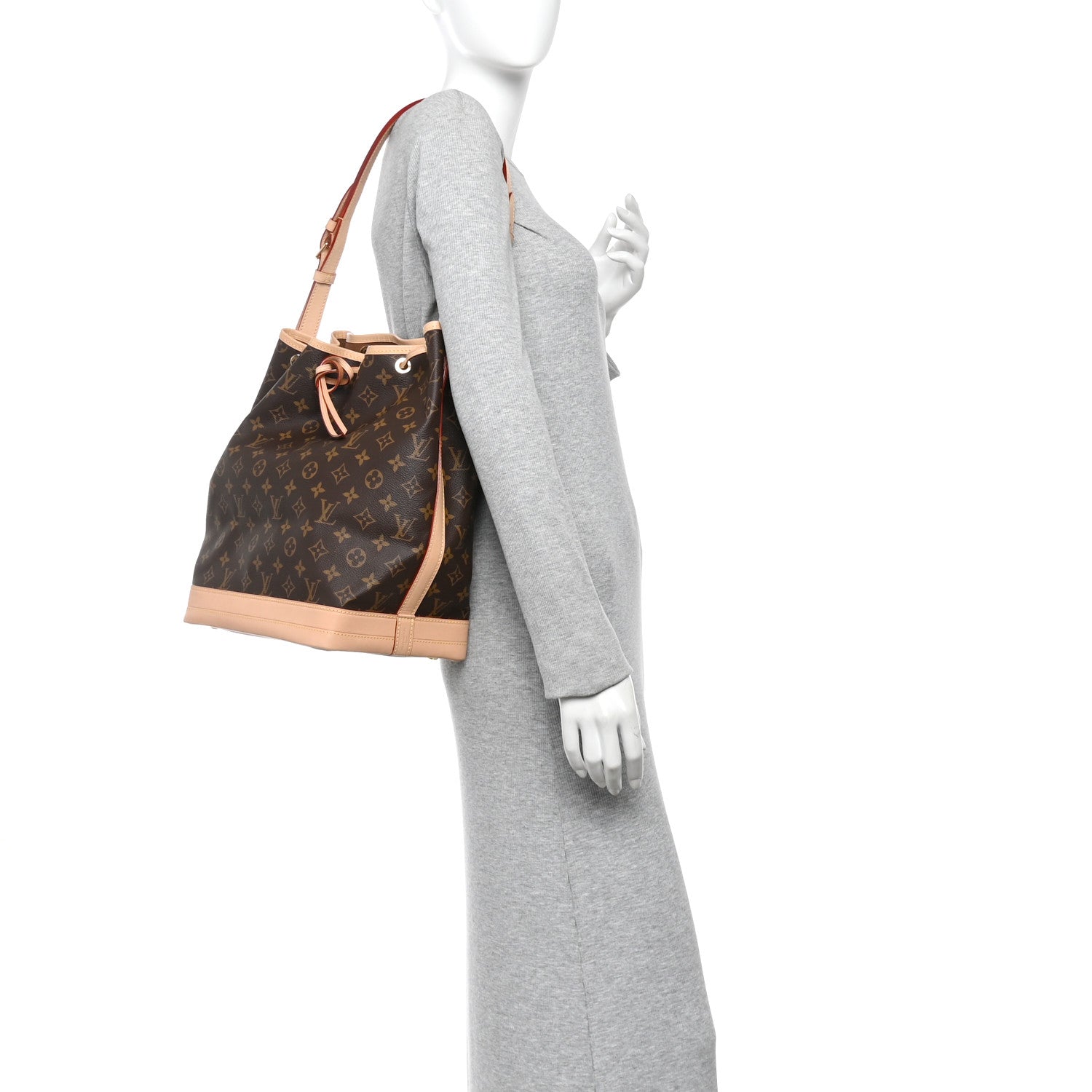 Louis Vuitton Monogram Noe 2 of 10