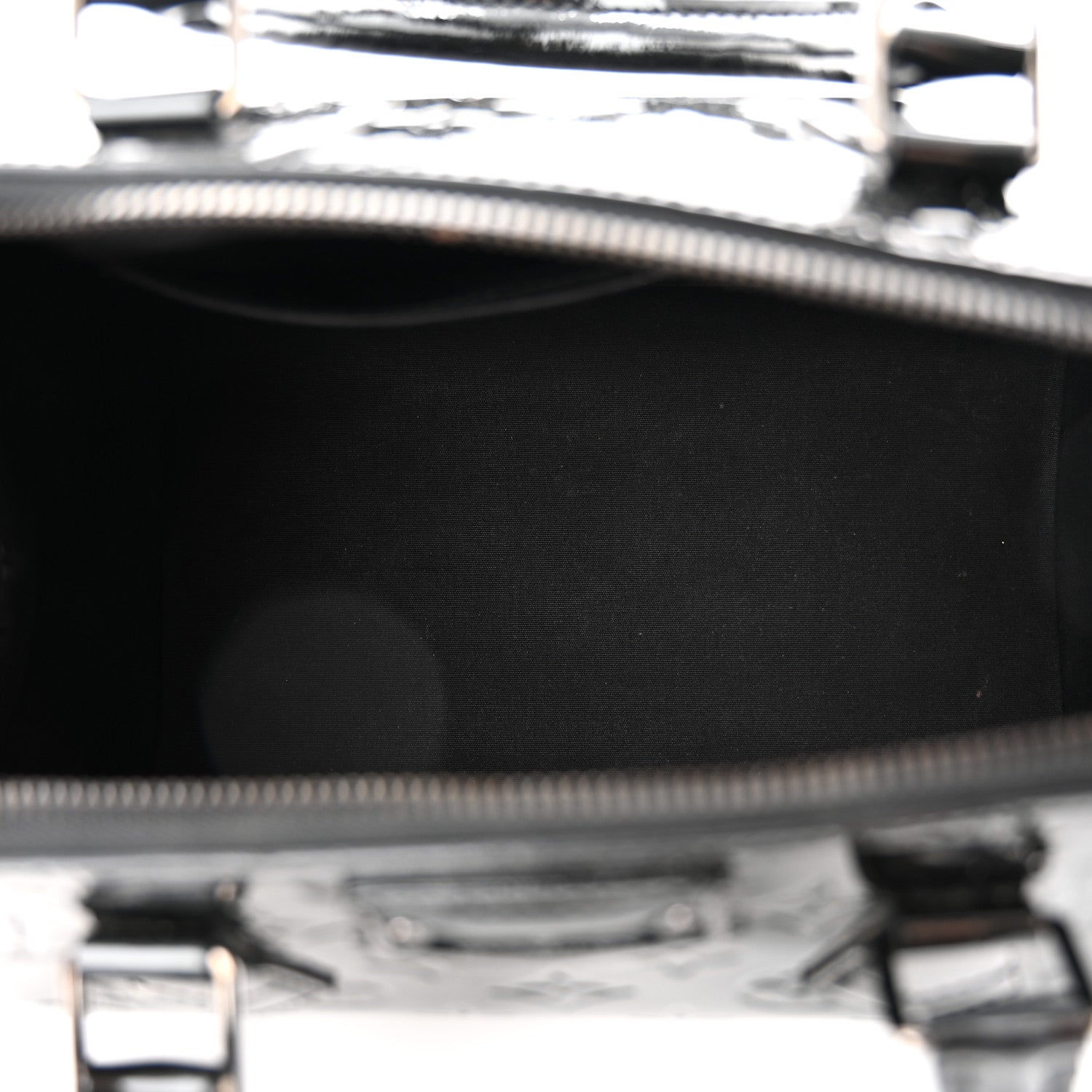Louis Vuitton Vernis Montana Magnetique Black 5 of 10