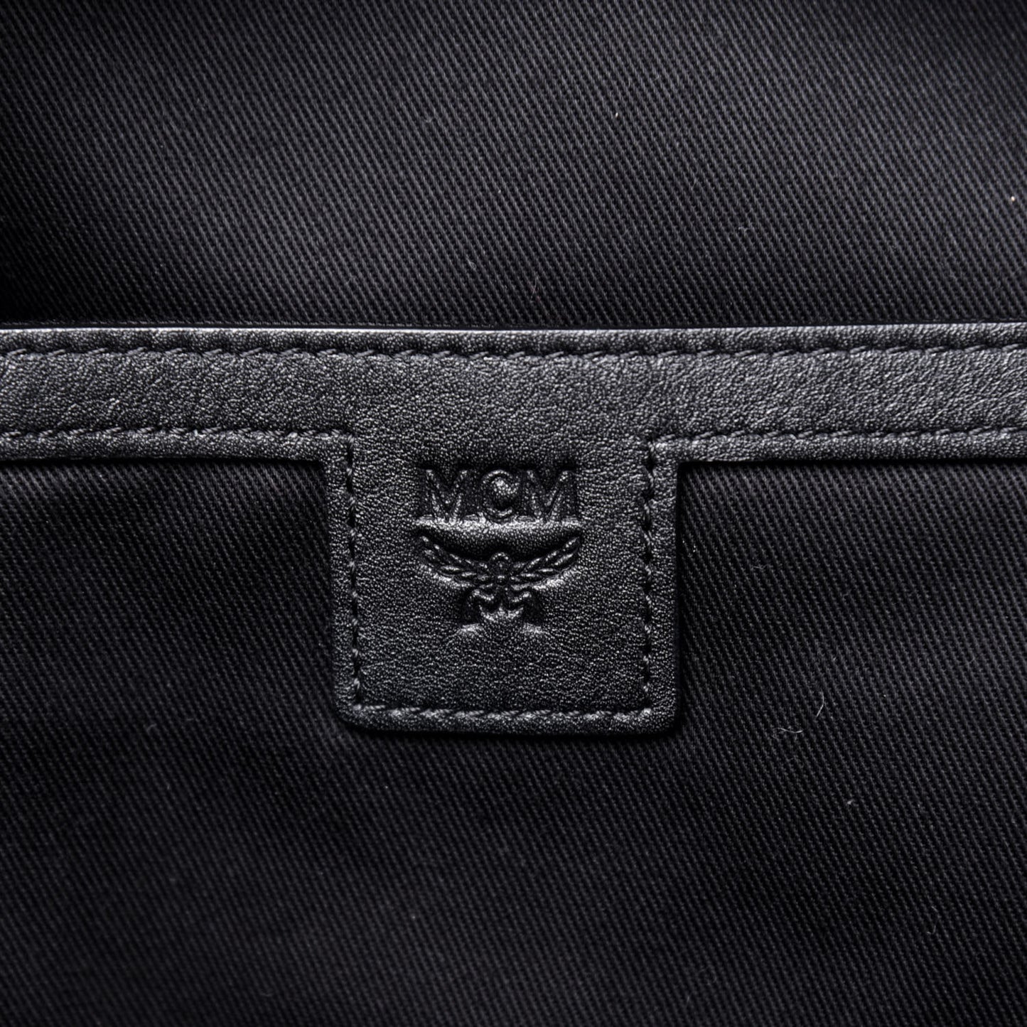 Visetos Studded Medium Stark Gunta Backpack Black