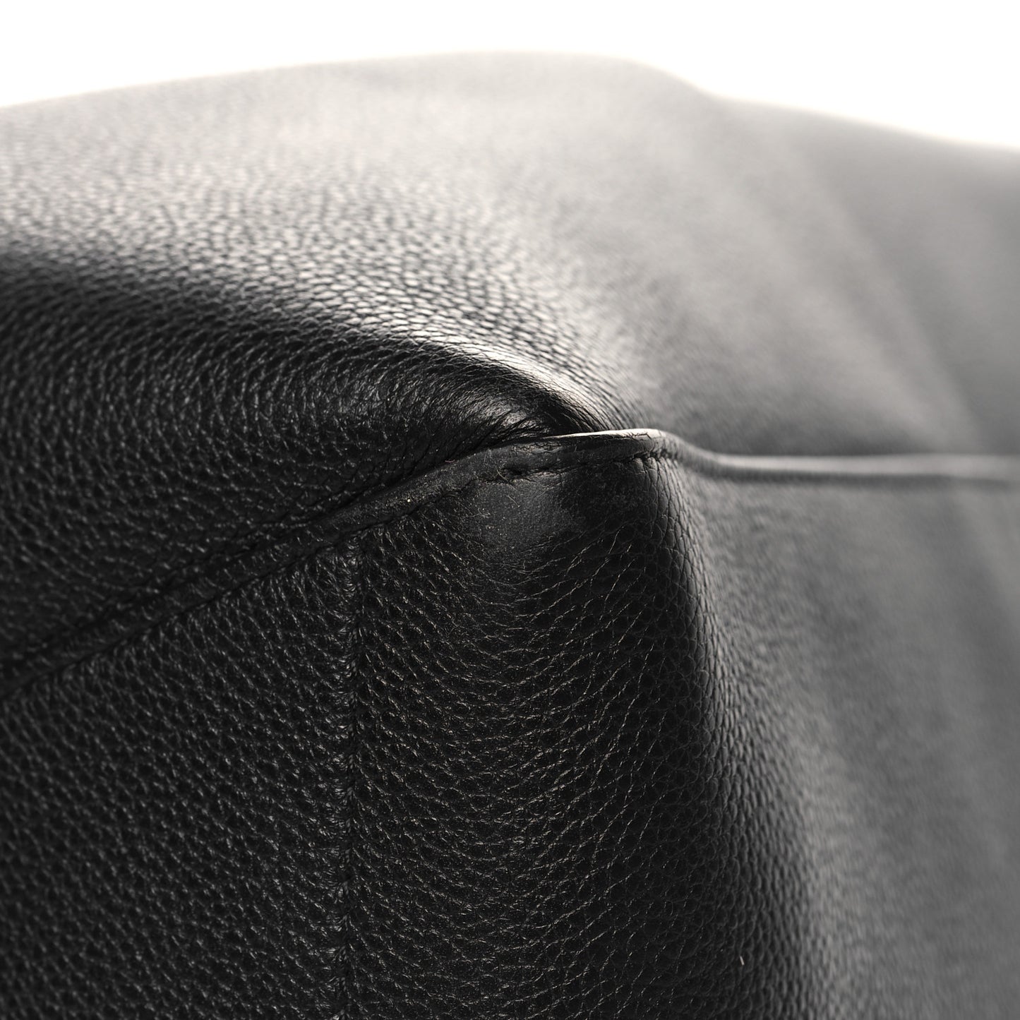 Soft Grained Calfskin Sangle Bucket Bag Black