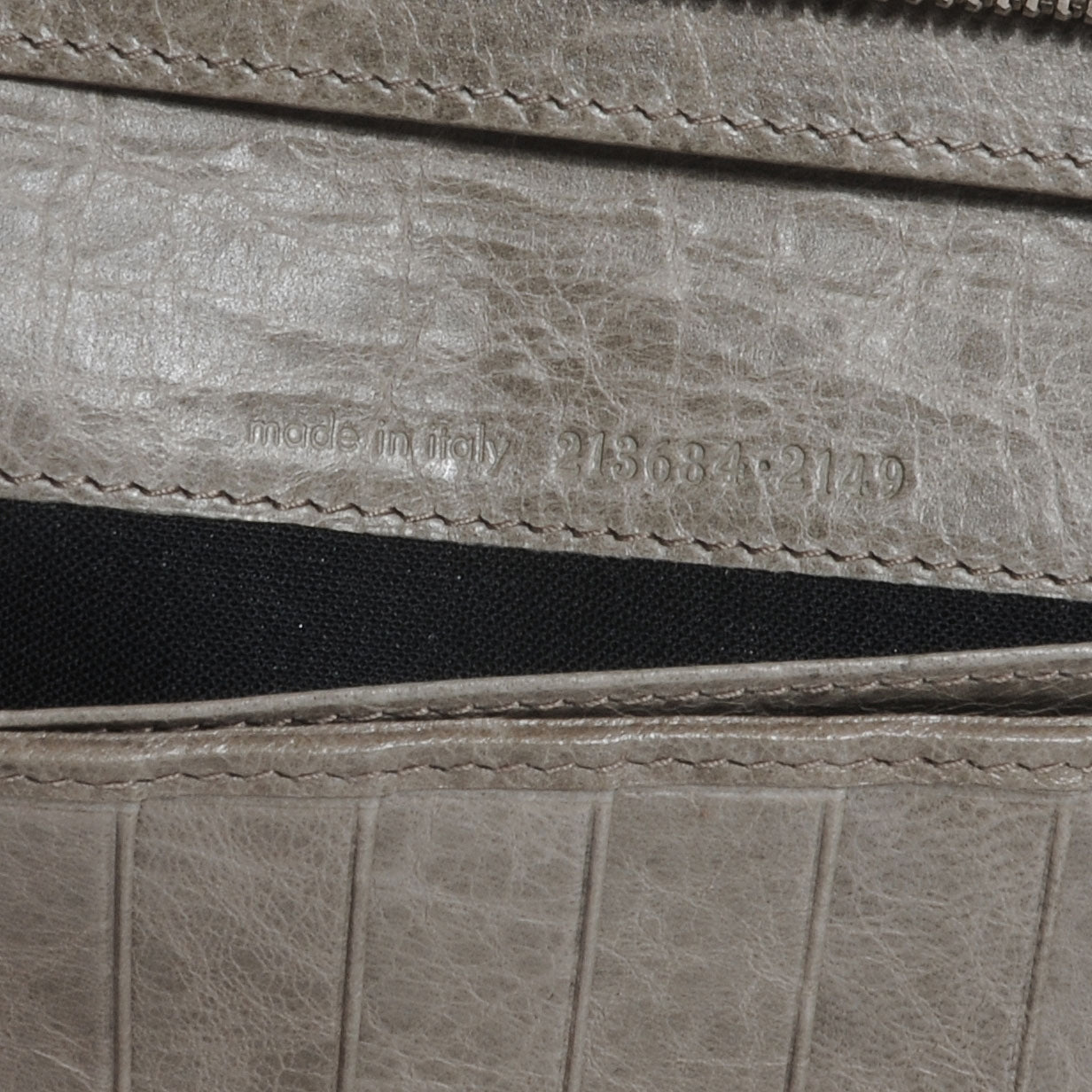 Balenciaga Agneau Giant Brogues Hardware Compagnon Wallet Galet 8 of 8