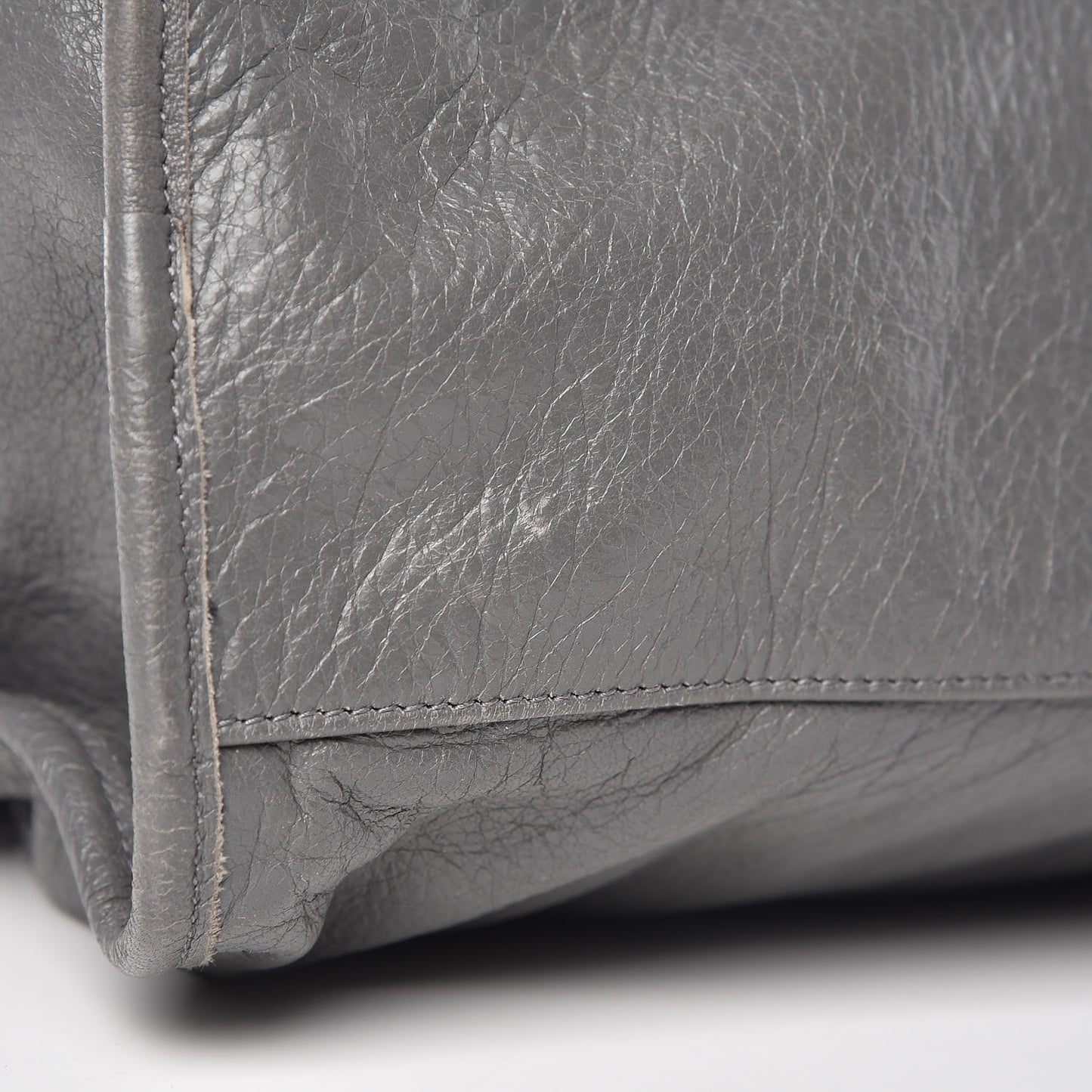 Chevre Silver Metallic Edge Hardware City Gris Cendre