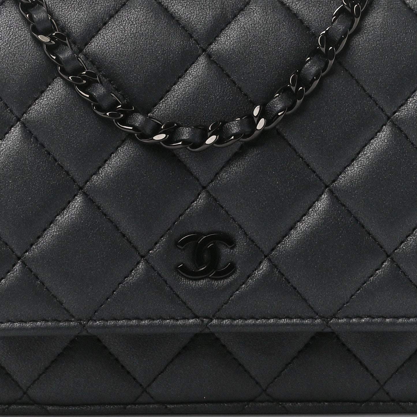 Lambskin Quilted Wallet On Chain WOC So Black