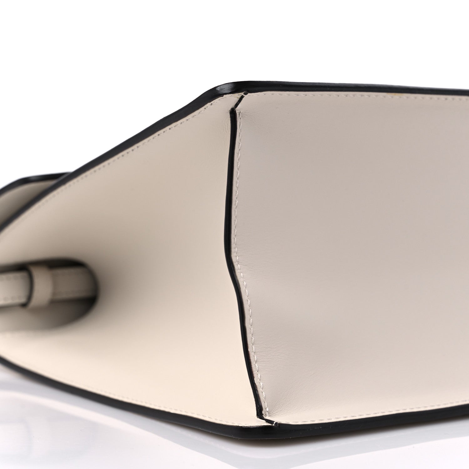 Gucci Calfskin Embroidered Medium Sylvie Top Handle Bag White 8 of 10