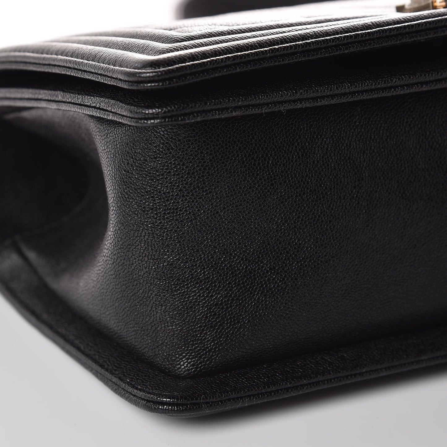 Caviar Chevron Quilted Medium Boy Flap Black