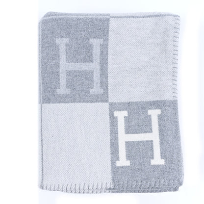 Hermes Wool Cashmere Avalon III Blanket Ecru Gris Clair 1 of 3