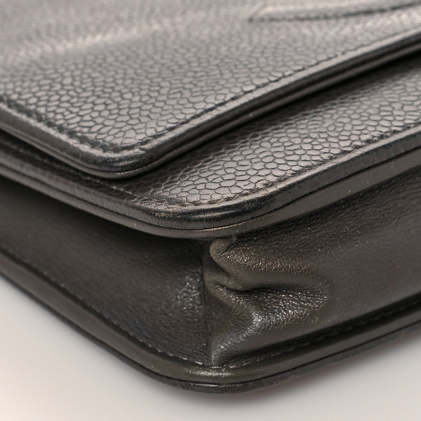 Metallic Caviar Timeless CC Wallet On Chain WOC Dark Silver