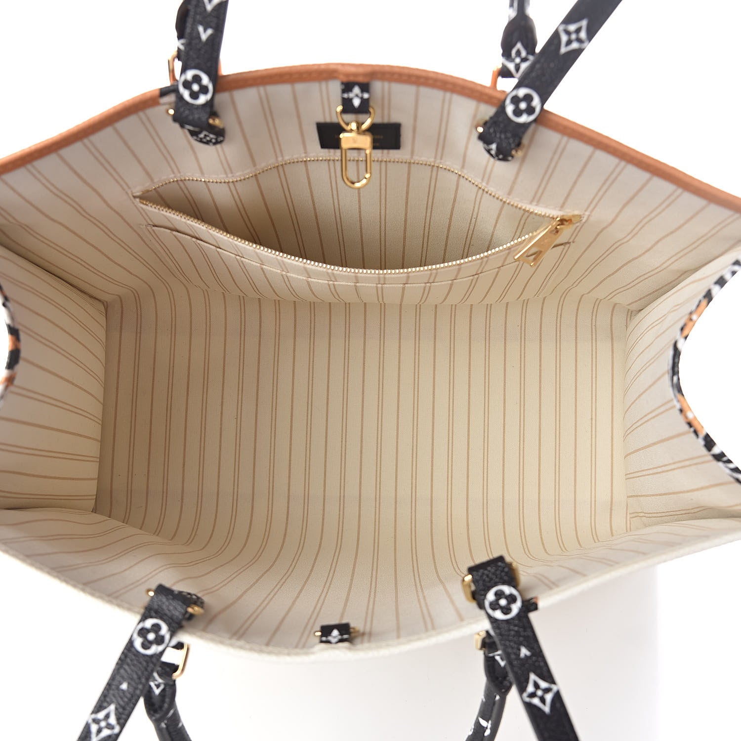 Louis Vuitton Monogram Giant Jungle Onthego GM Ivory 6 of 10