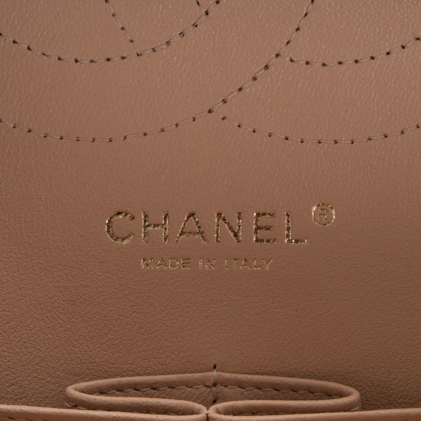 Caviar Quilted Jumbo Double Flap Beige Clair