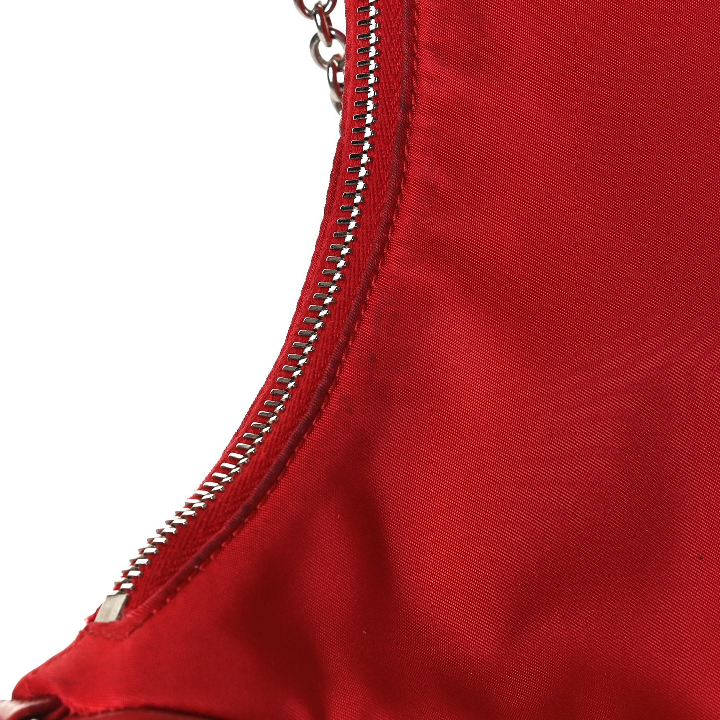 Nylon Re-Edition 2005 Shoulder Bag Rosso